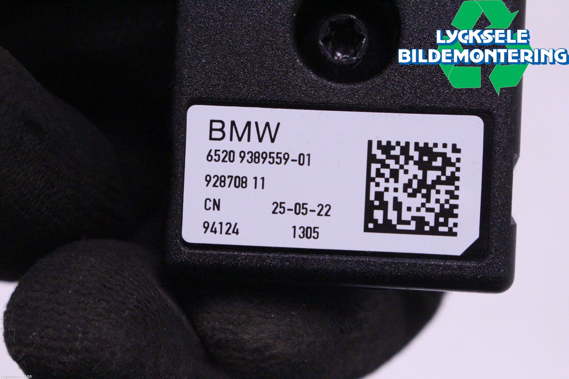 BMW 5 G30/G31/F90 17-23 Antennförstärkare