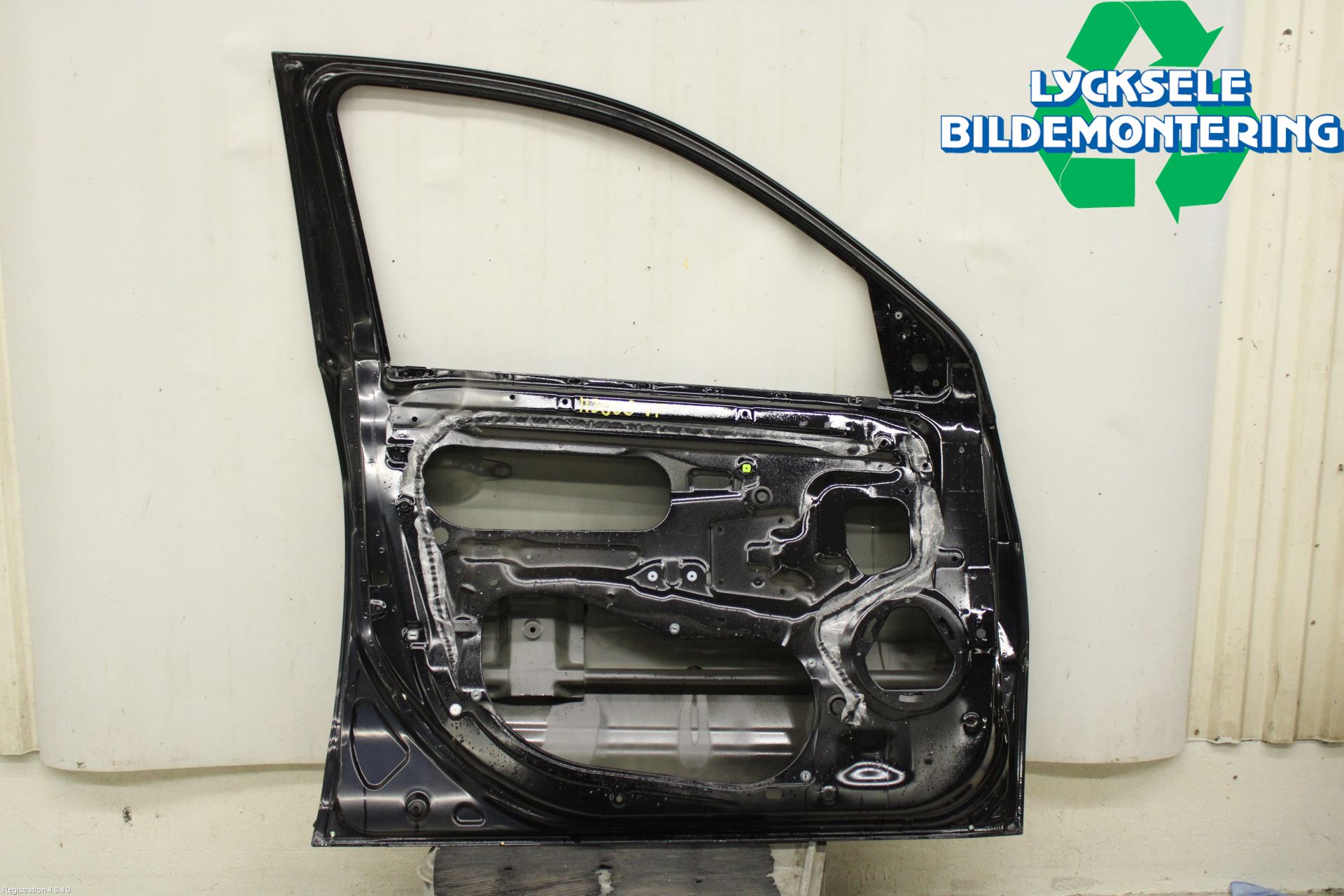 Mitsubishi OUTLANDER 07-12 Dörr Fram Vänster