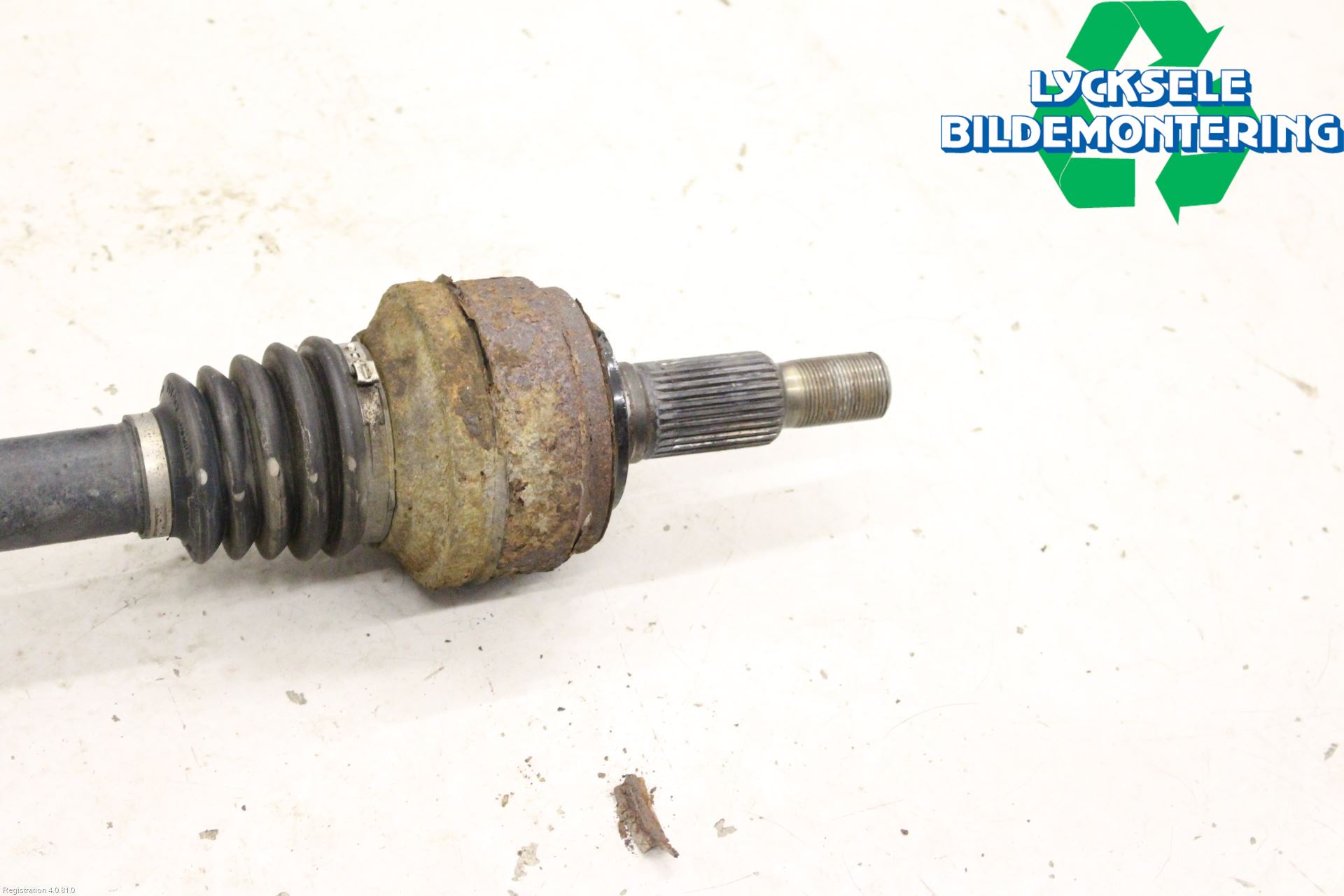Volkswagen VW TOUAREG 7L 03-10 Drivaxel Bak Höger