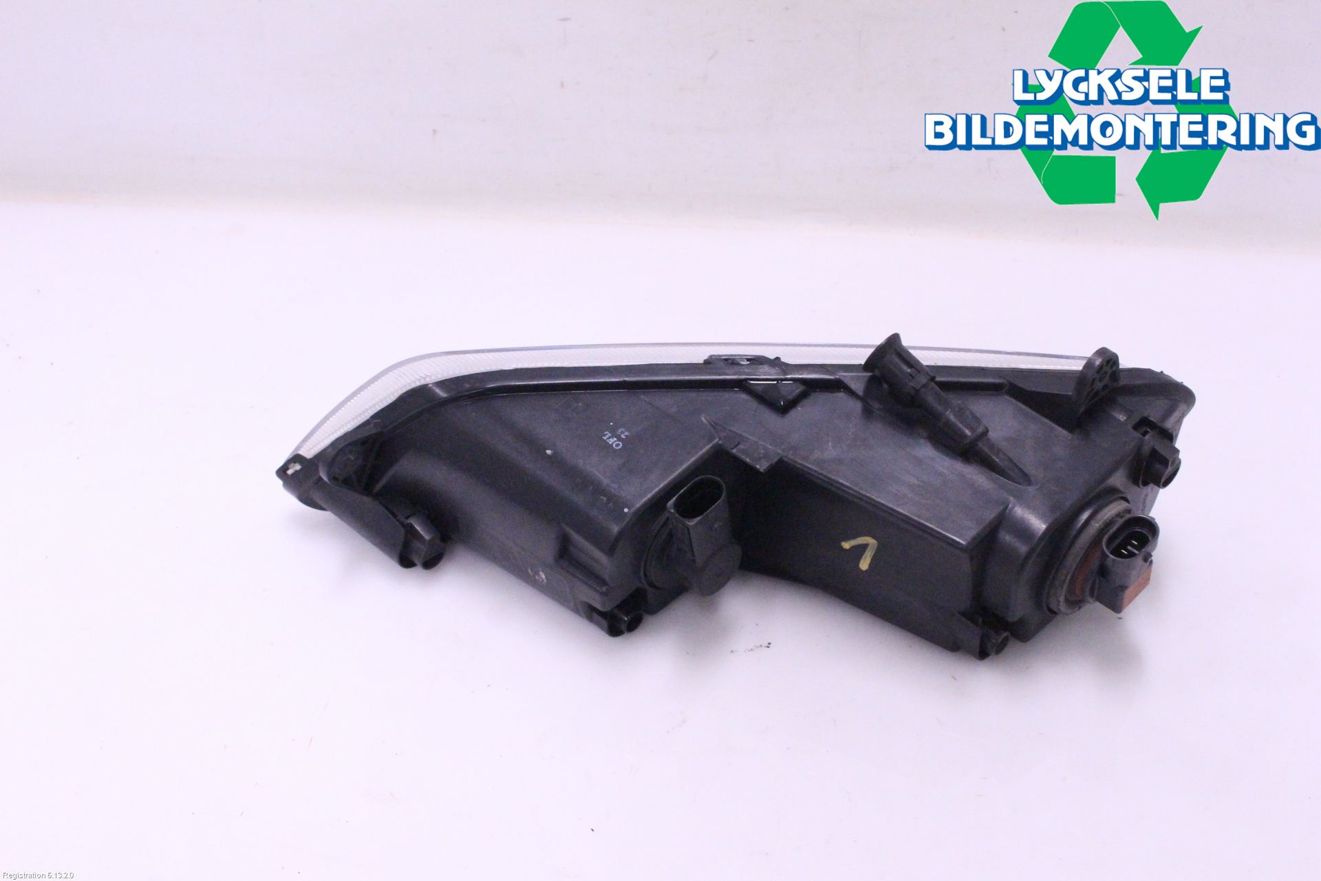Volkswagen VW PASSAT 11-14 Dimljus-Varselljus Fram