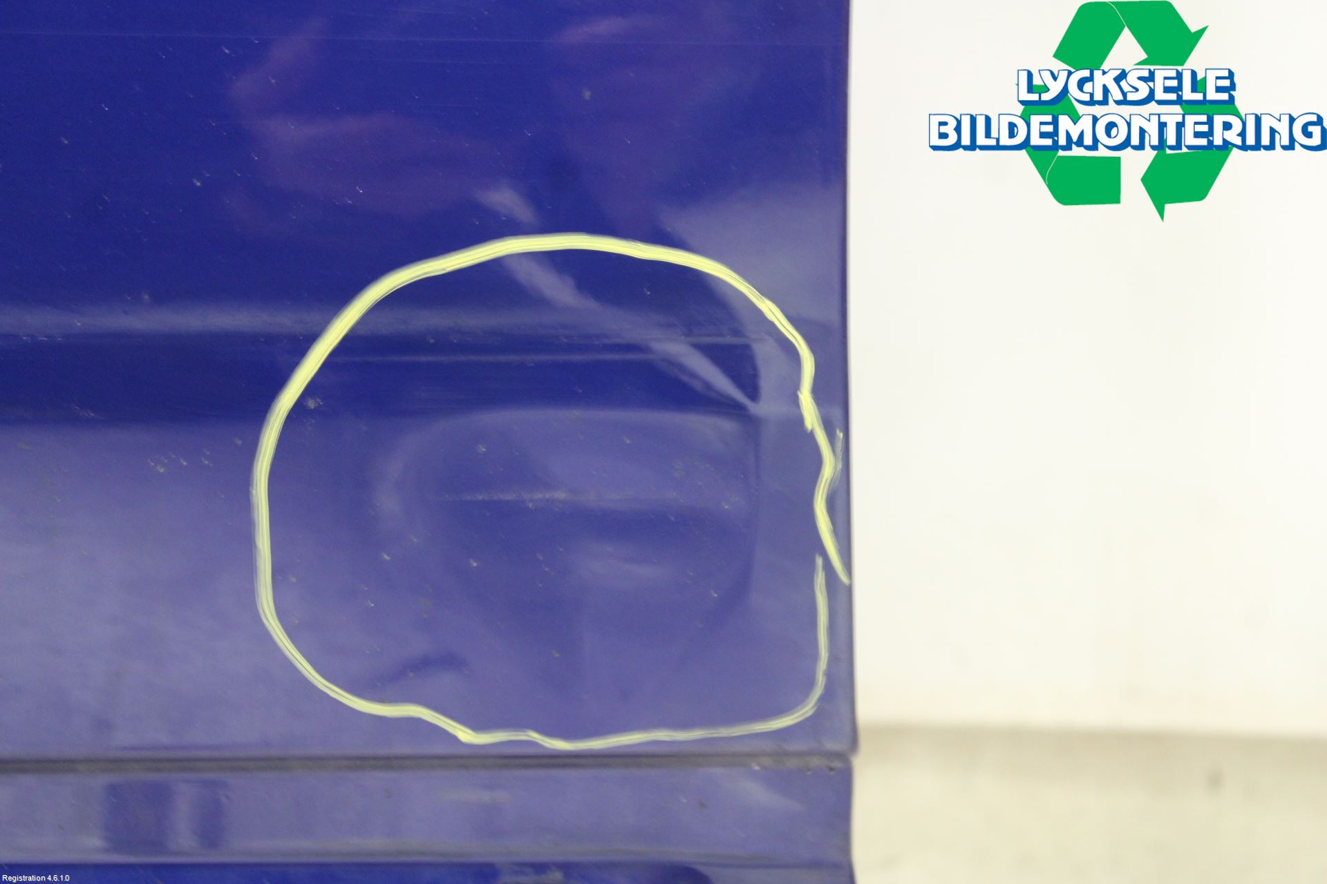 Volvo XC70 05-07 Dörr Fram Vänster