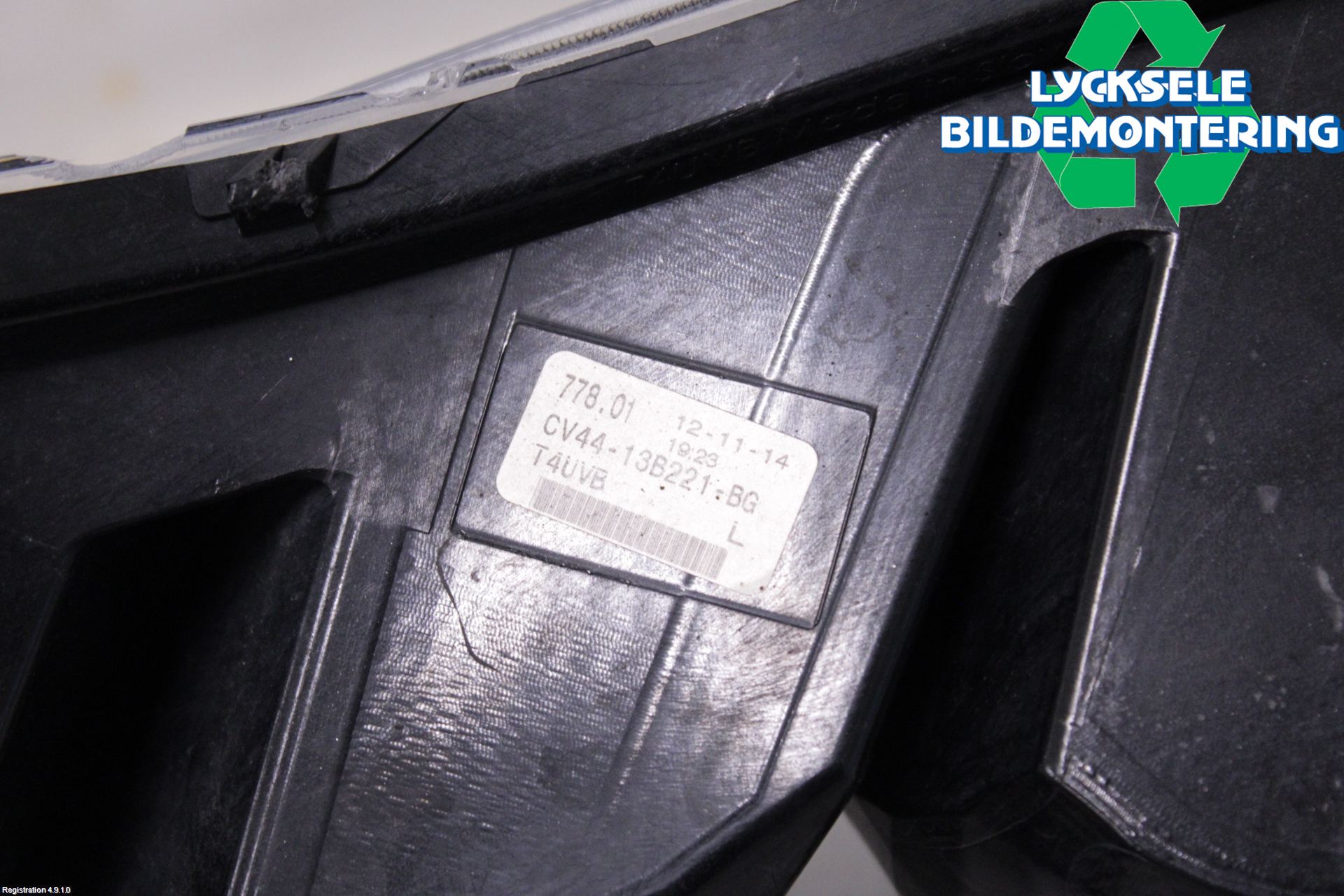 Ford KUGA 13-16 Dimljus-Varselljus Fram