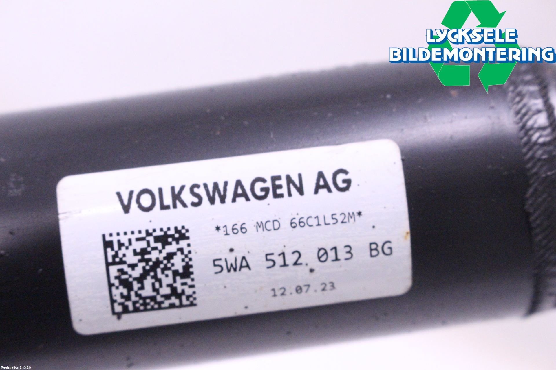 Volkswagen VW GOLF / E-GOLF VIII 20- Stötdämpare Bak