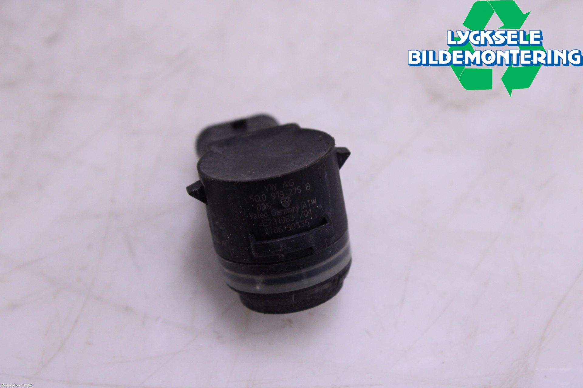 Audi A4/S4 B9 20- Parkeringshjälp Frontsensor