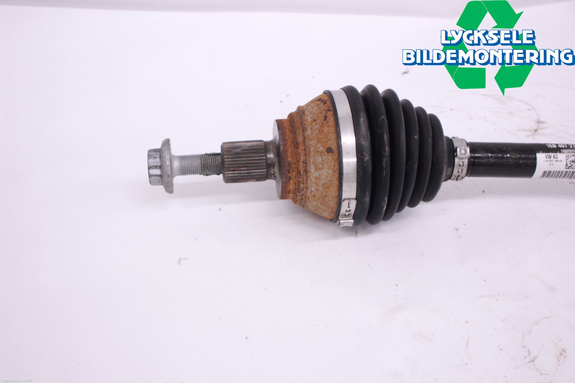 Volkswagen VW ID.4 21- Drivaxel Fram Vänster