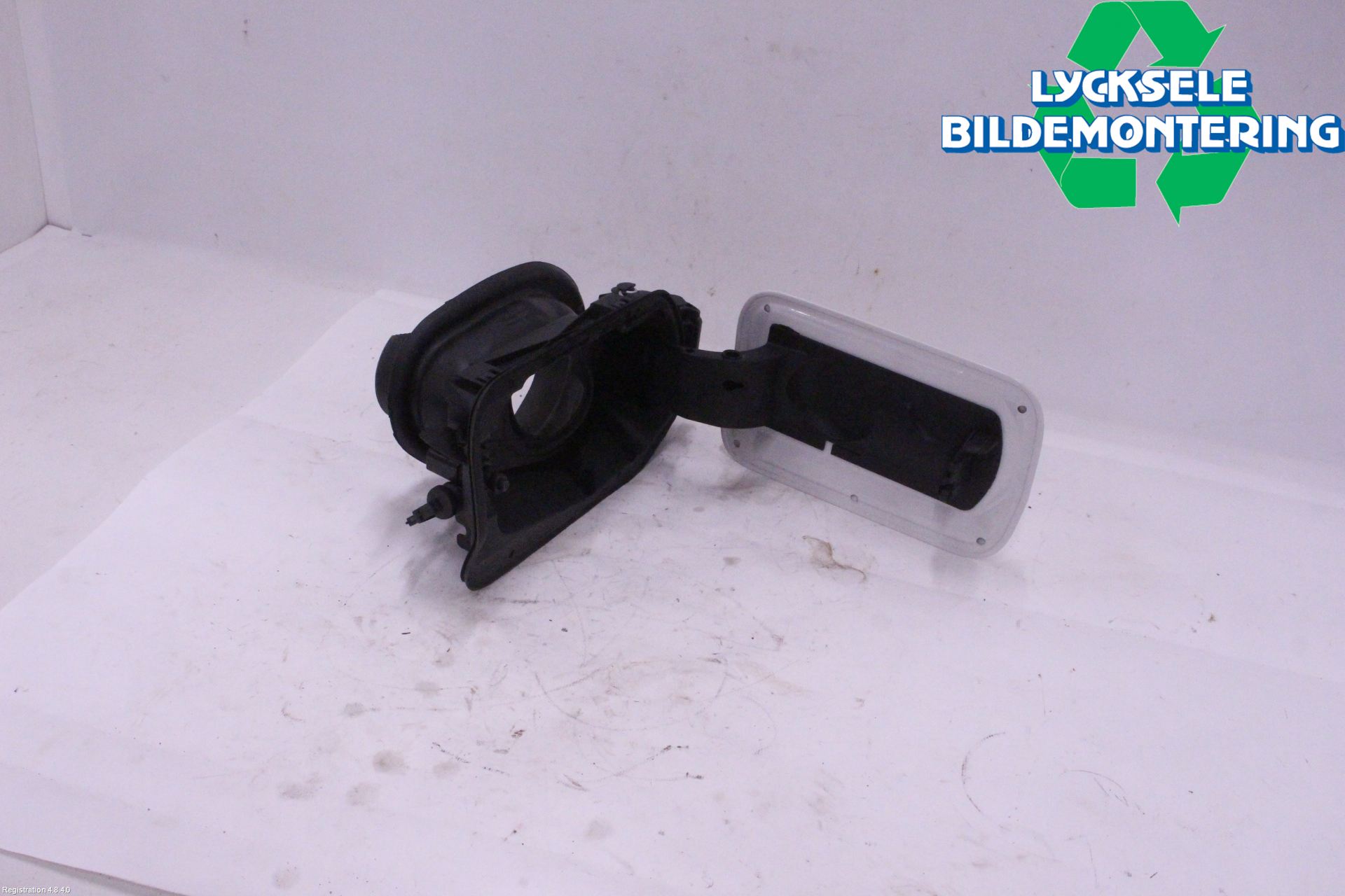 BMW 3 F30/F31/F80 12-19 Tanklucka