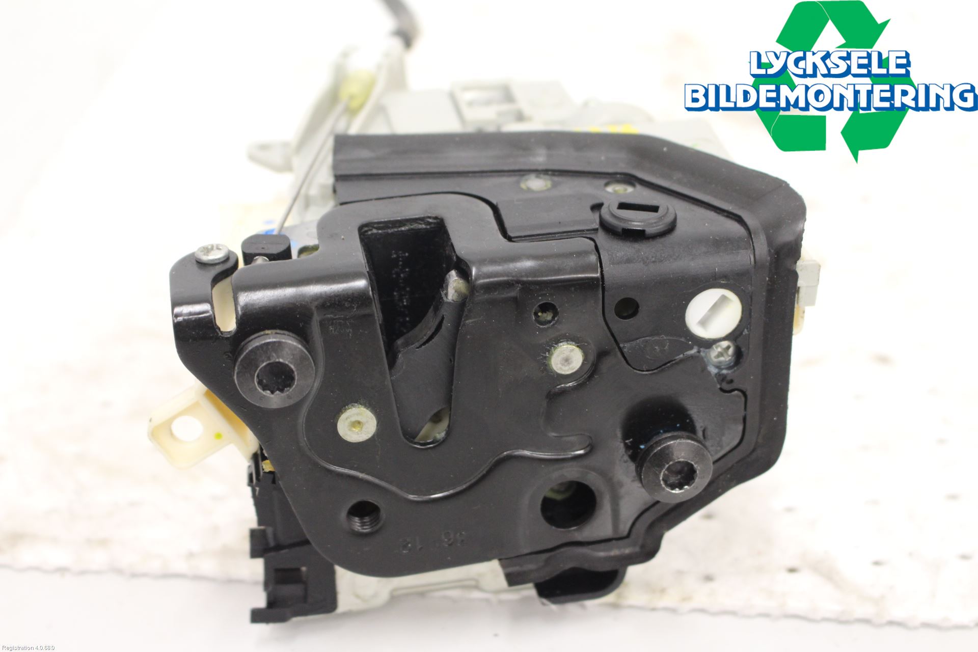 Audi A4 12-15 Låskista-Dörrlås