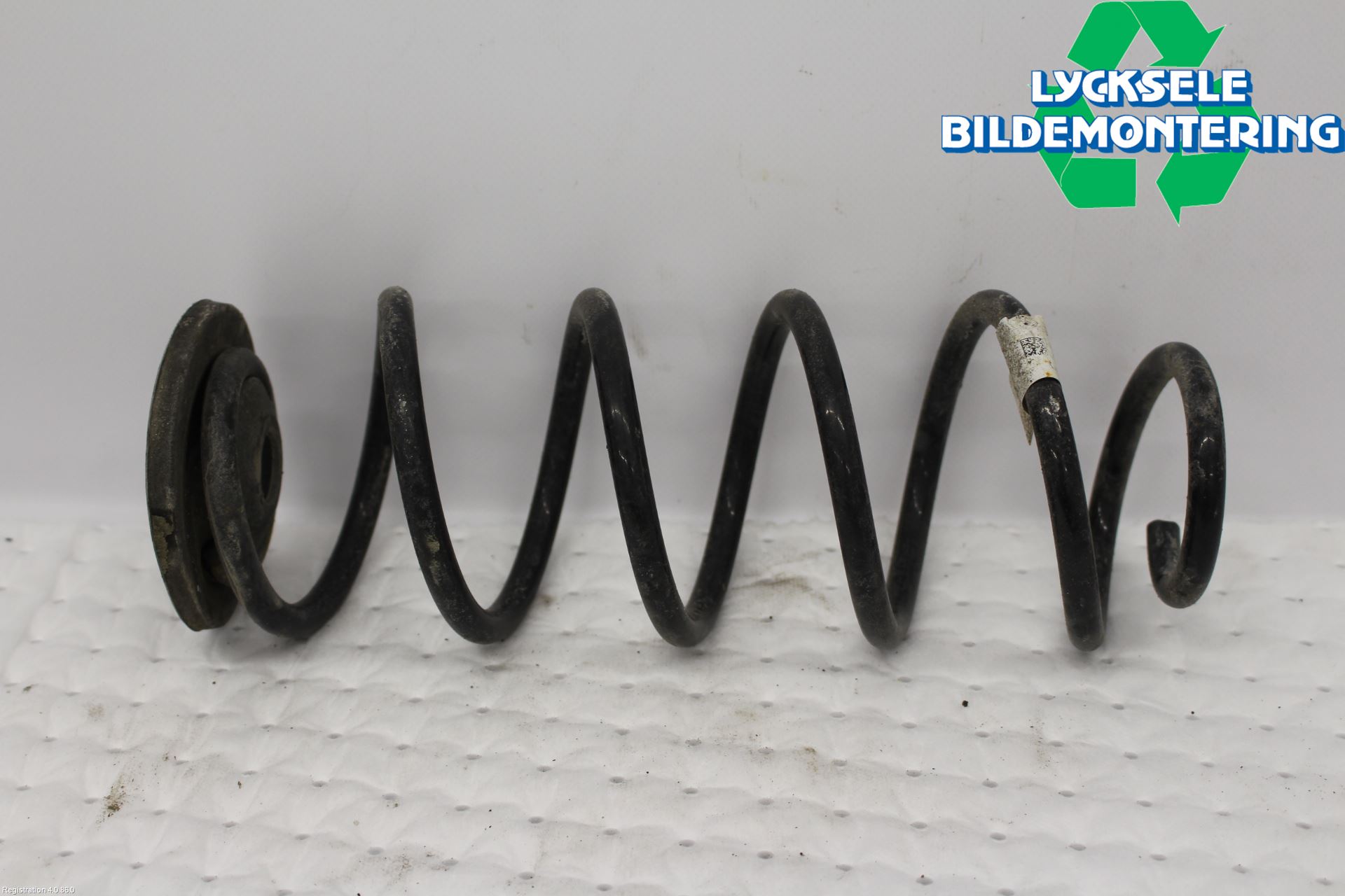 Audi A1 19- Fjäder Bak