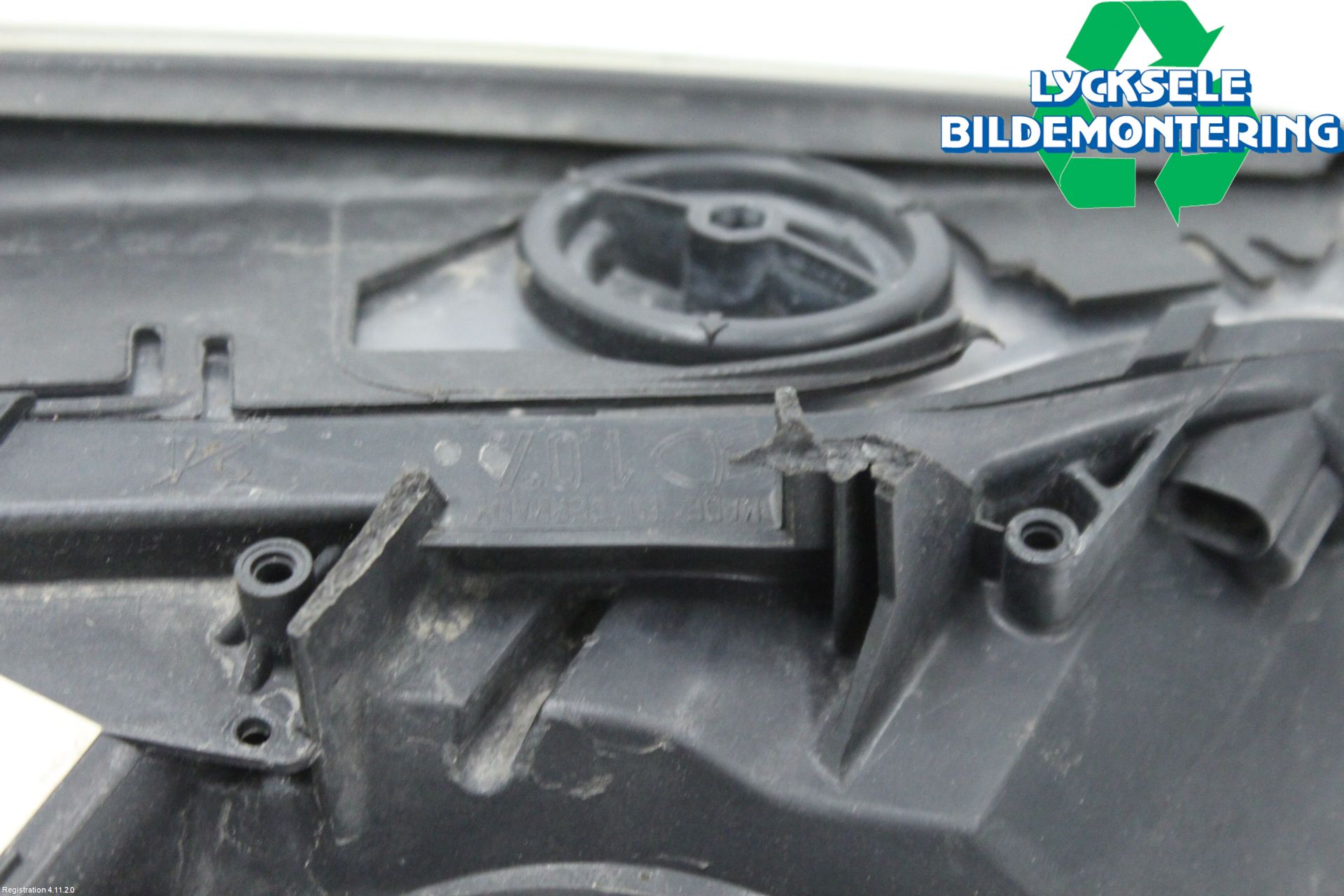 BMW 5 E60/61 Sed/Tou 02-10 Strålkastare Vänster