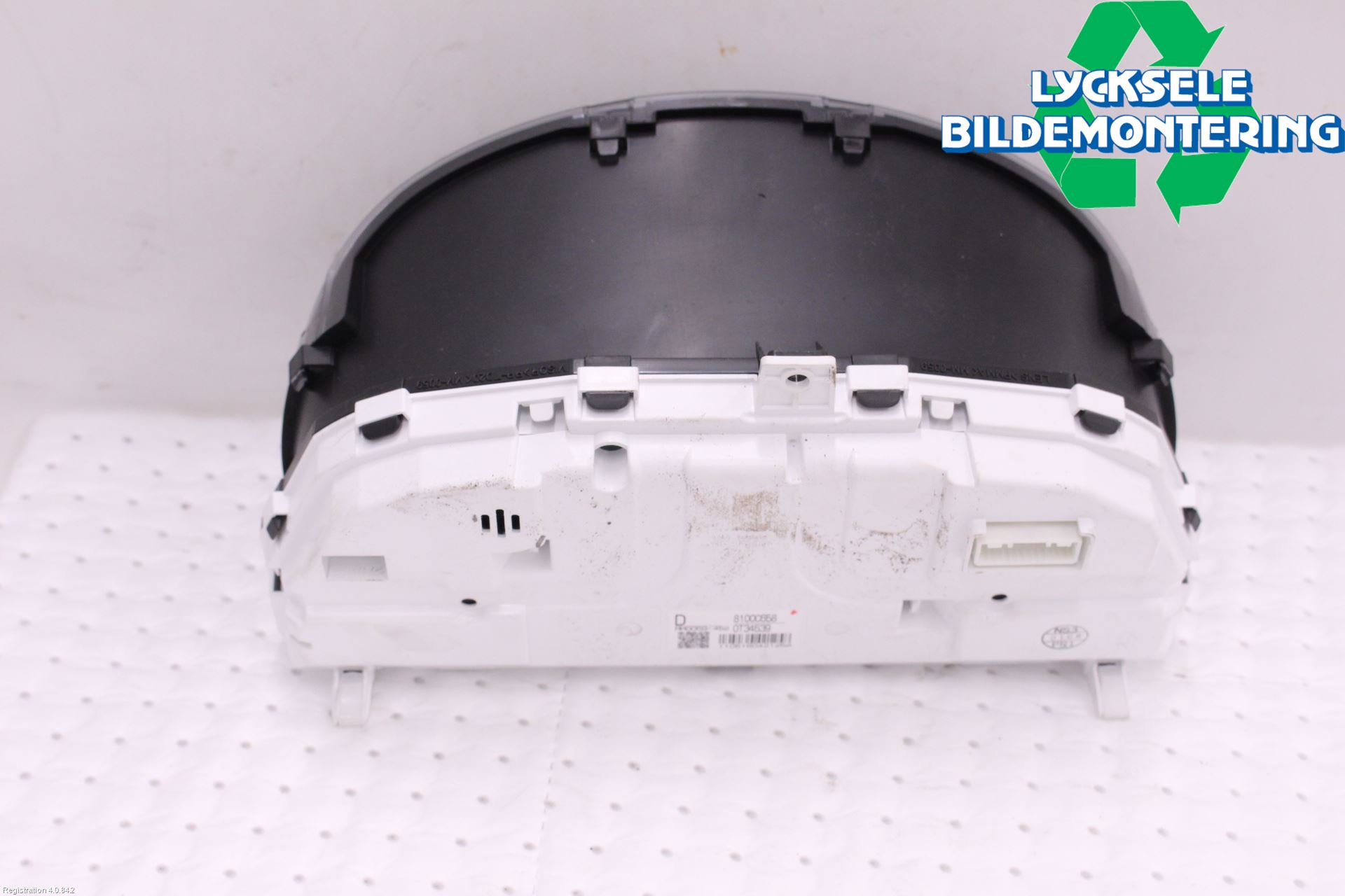 Mitsubishi OUTLANDER 13-21 Instrument Komb