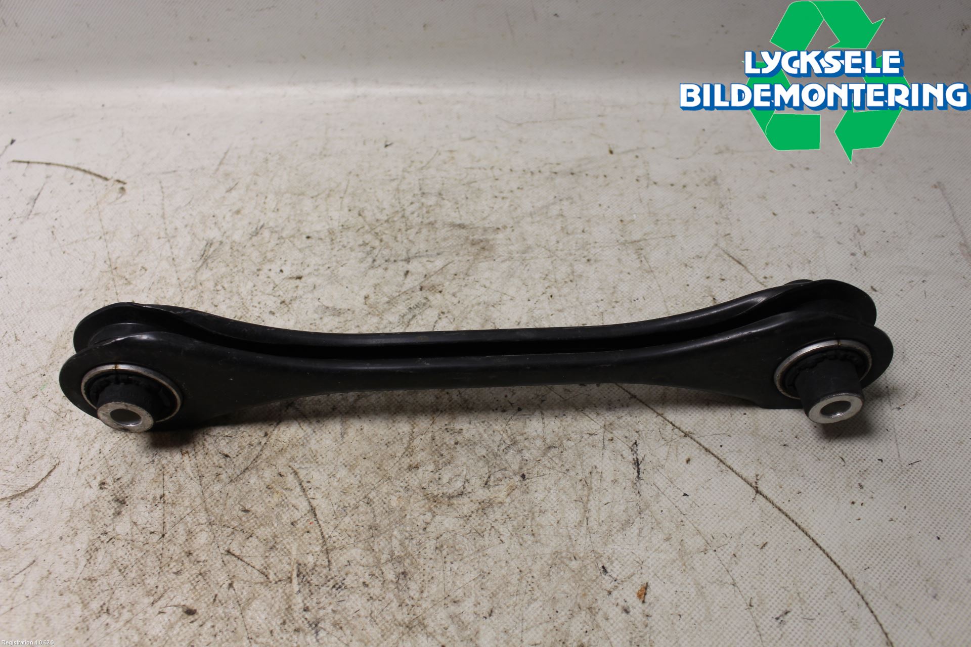 Volkswagen VW TIGUAN 16-24 Bärarm Bak Höger