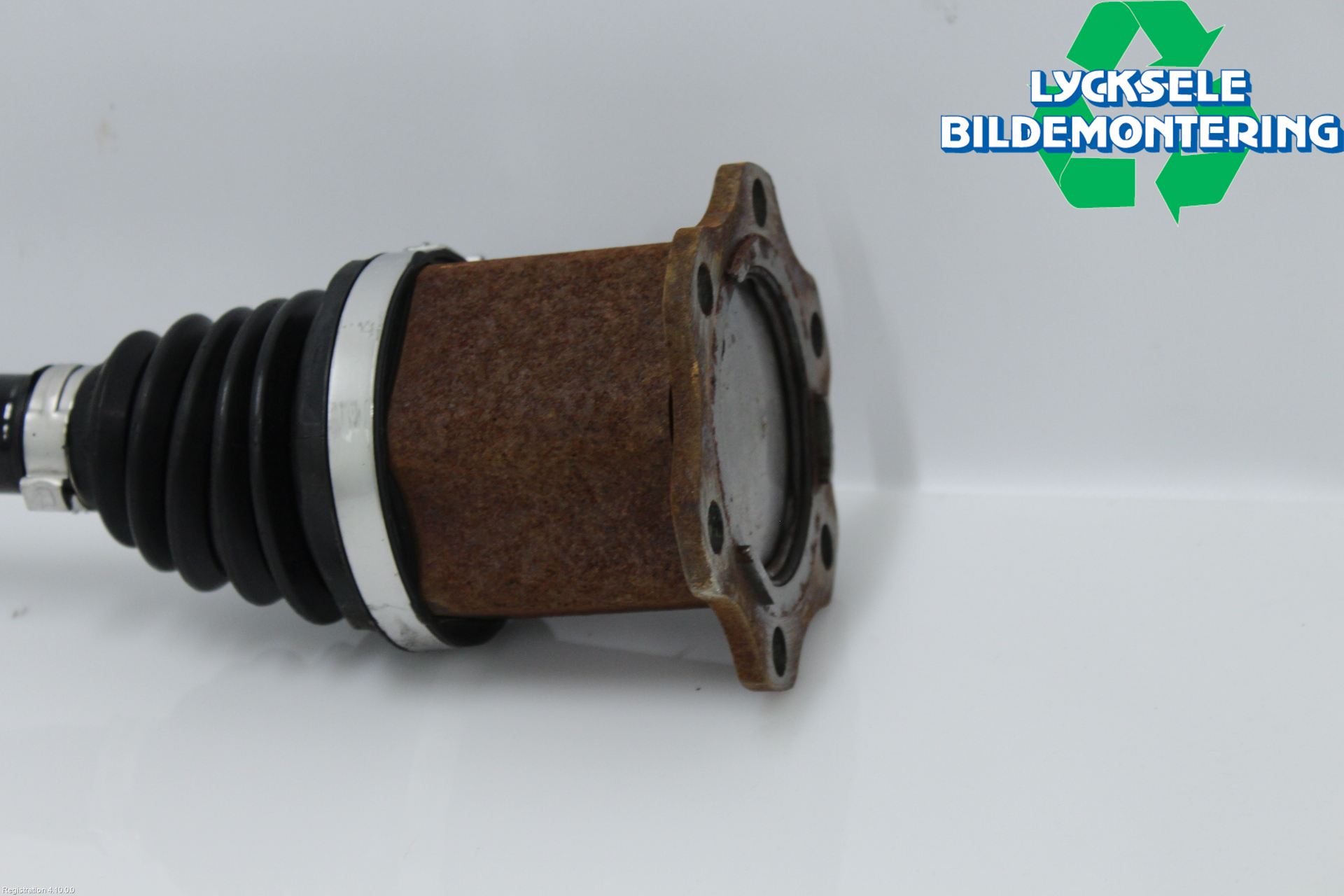 Volkswagen VW T-ROC 18- Drivaxel Fram Höger