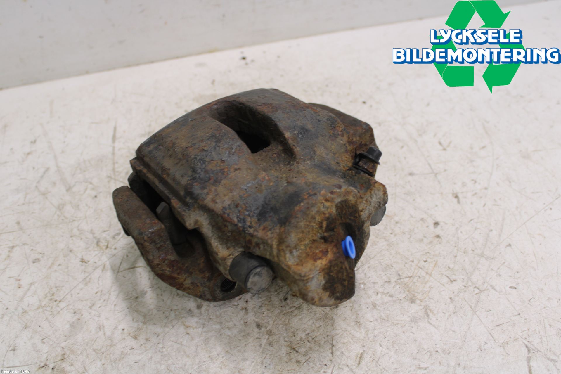 BMW 7 E38      93-01 Bromsok Fram Vänster