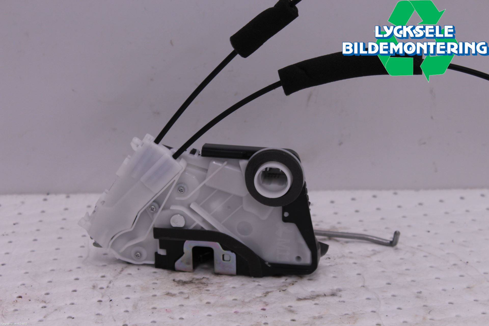 Subaru OUTBACK 15-20 Låskista-Dörrlås