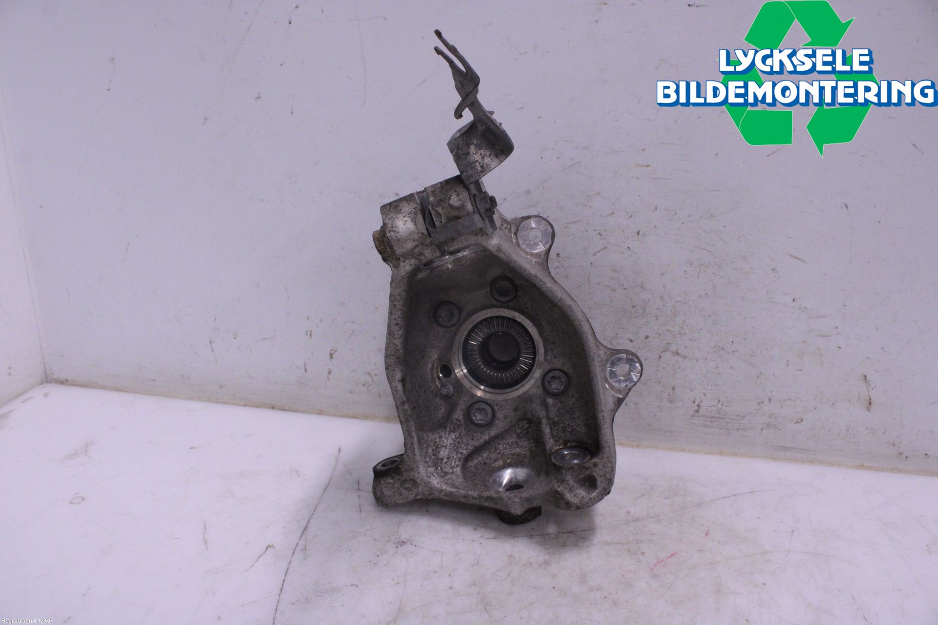BMW 3 G20/G21/G80/G81 19- Styrspindel Lagerhus Hö