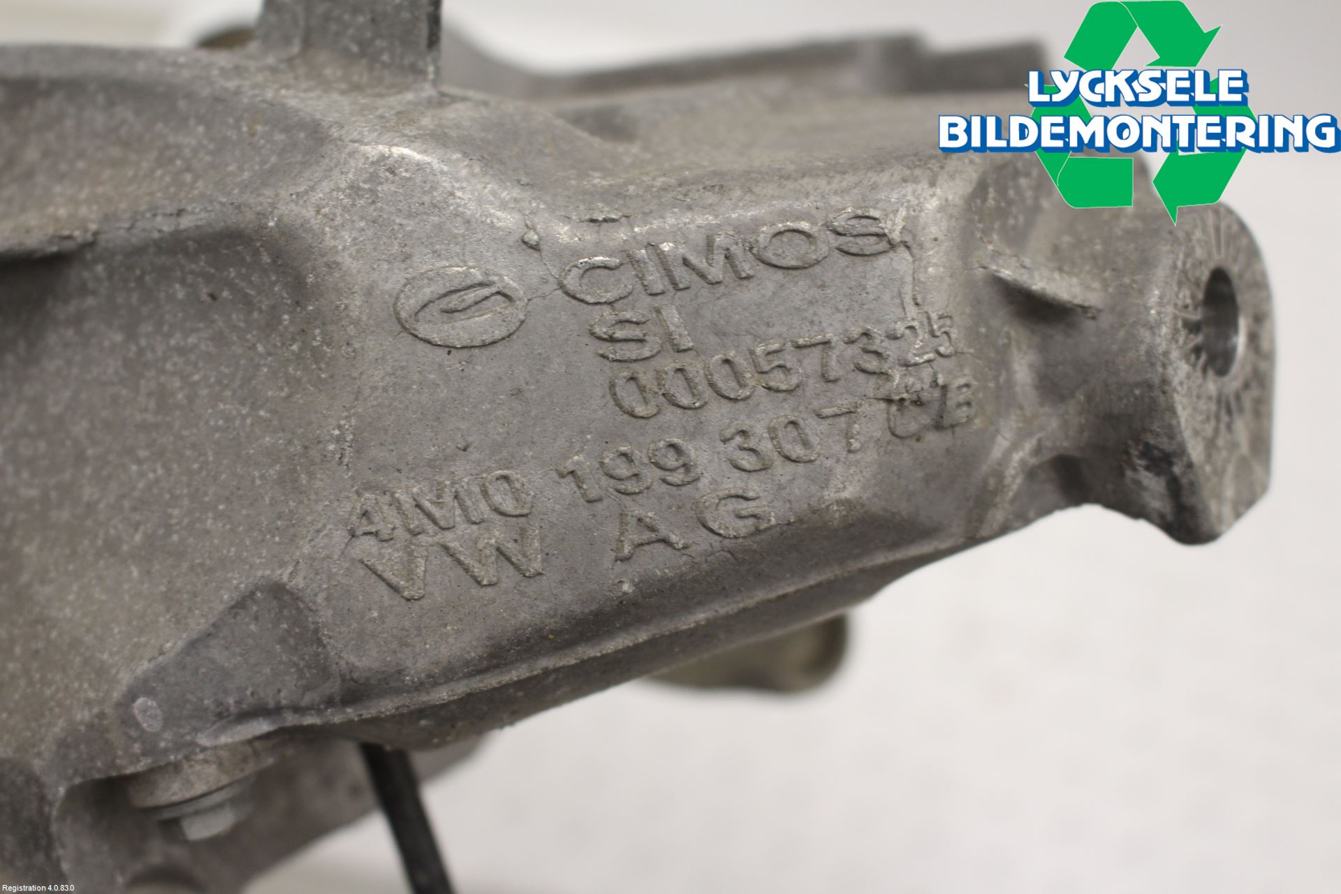 Audi A6 F2/C8 19- Motorfäste