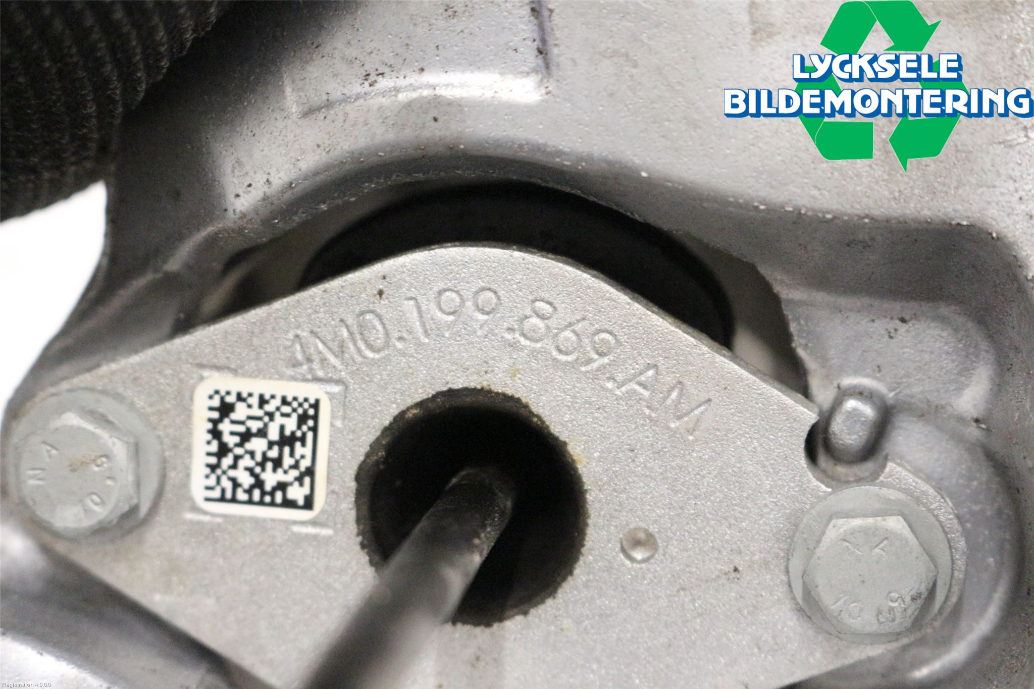 Audi A6 F2/C8 19- Motorfäste