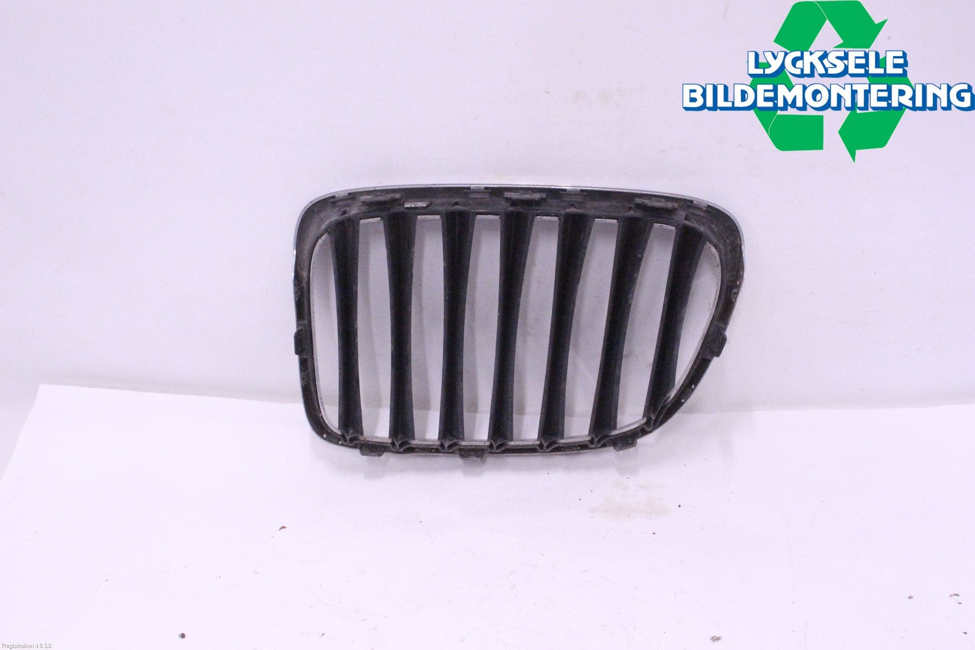 BMW X1 E84 10-15 Grilldel Höger