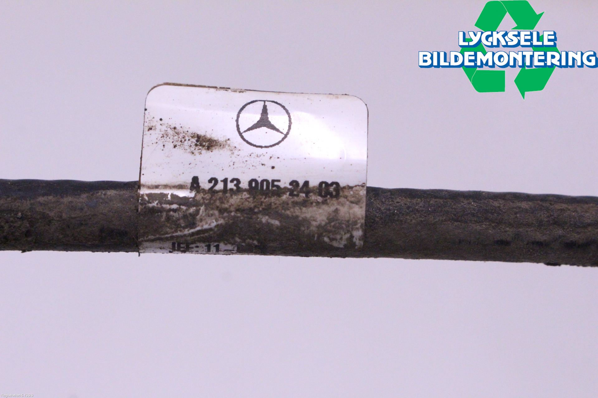 Mercedes-Benz MB E-KLASS (W213) 16-23 Bakluckeöppnare Automatisk