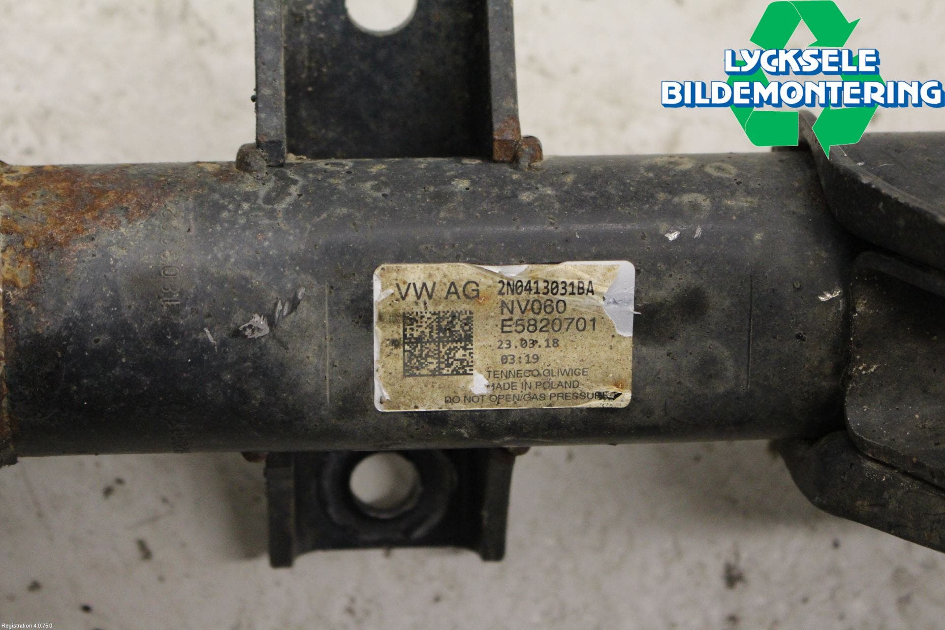 Volkswagen VW CRAFTER II / E-CRAFTER 17- Fjäderben Fram Vänster