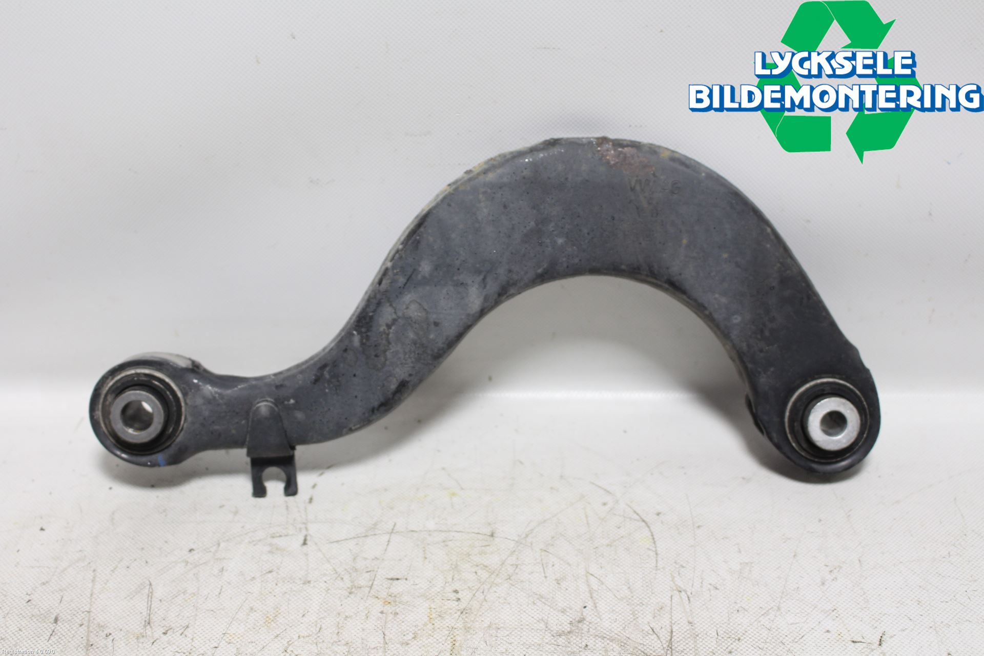 Volkswagen VW GOLF / E-GOLF VII 13-20 Bärarm Bak Vänster