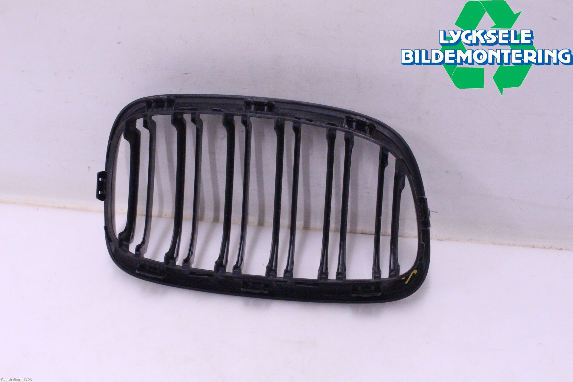 BMW 1 F20/F21 11-19 Grilldel Vänster