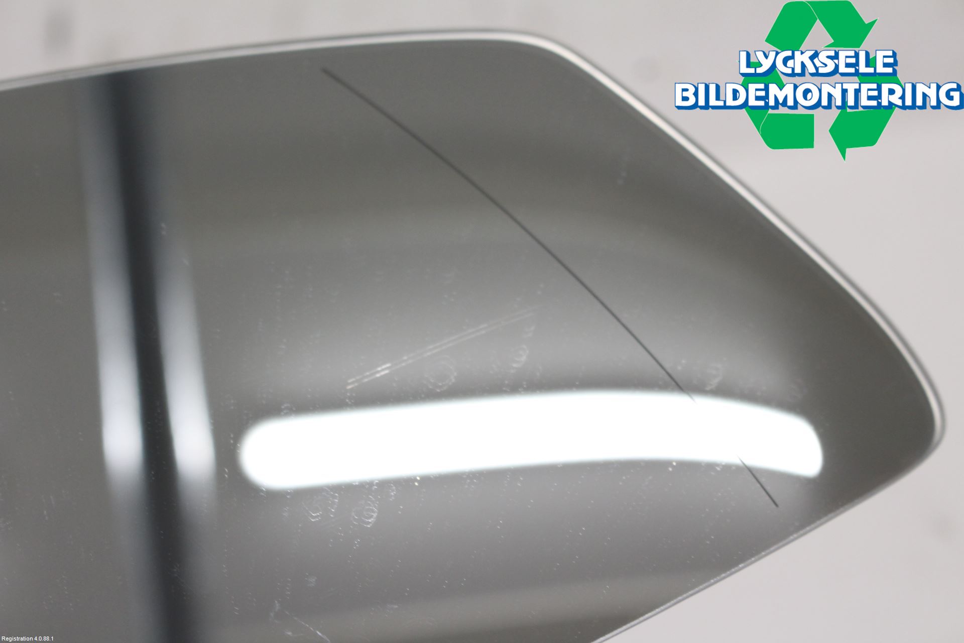BMW 5 F10/F11/F18 09-17 Spegelglas Hö