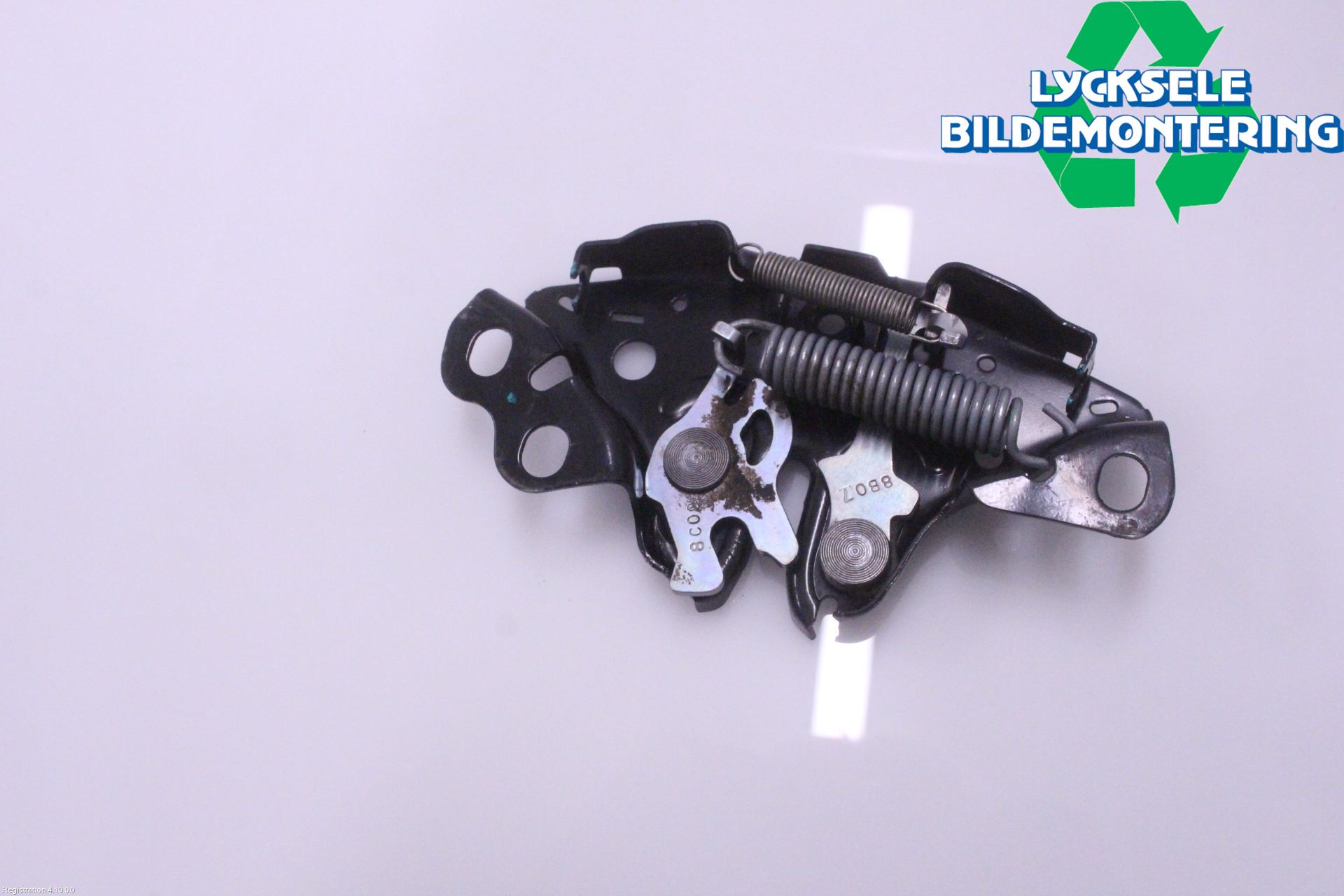 Nissan LEAF 18- Huvlås