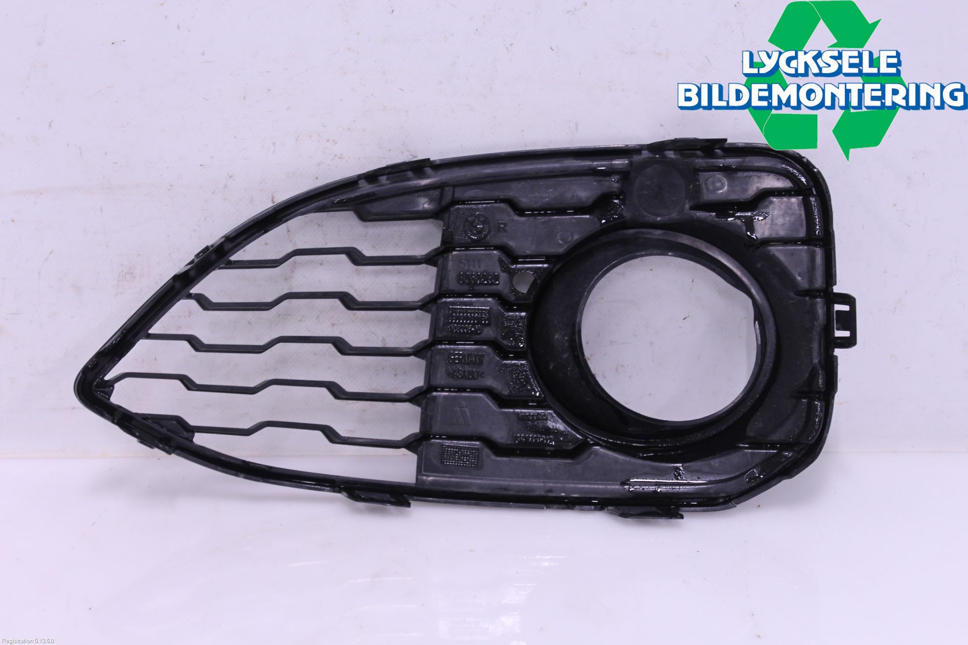 BMW 1 F20/F21 11-19 Dimljussarg Fram