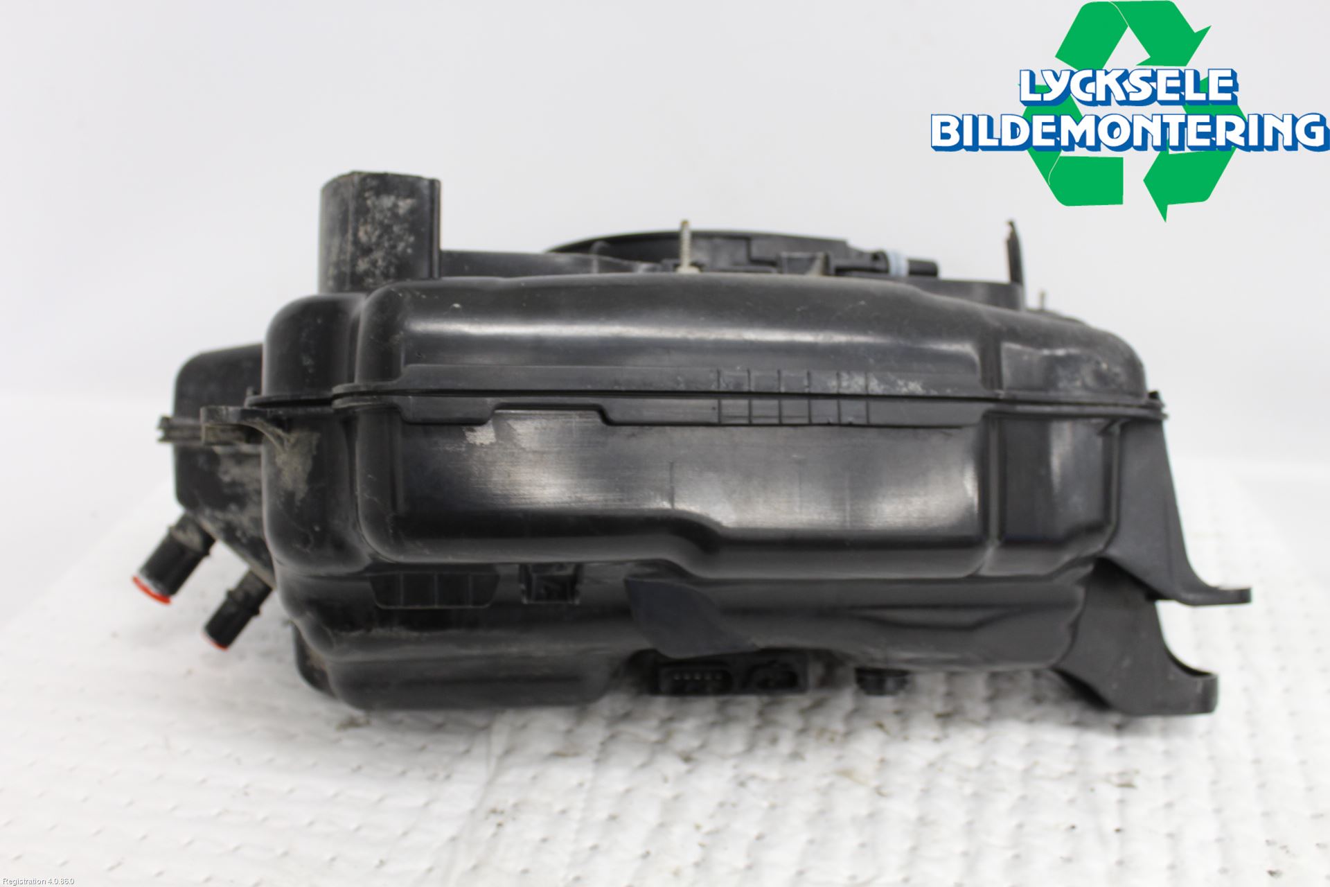 Volkswagen VW GOLF / E-GOLF VII 13-20 Adblue Tank