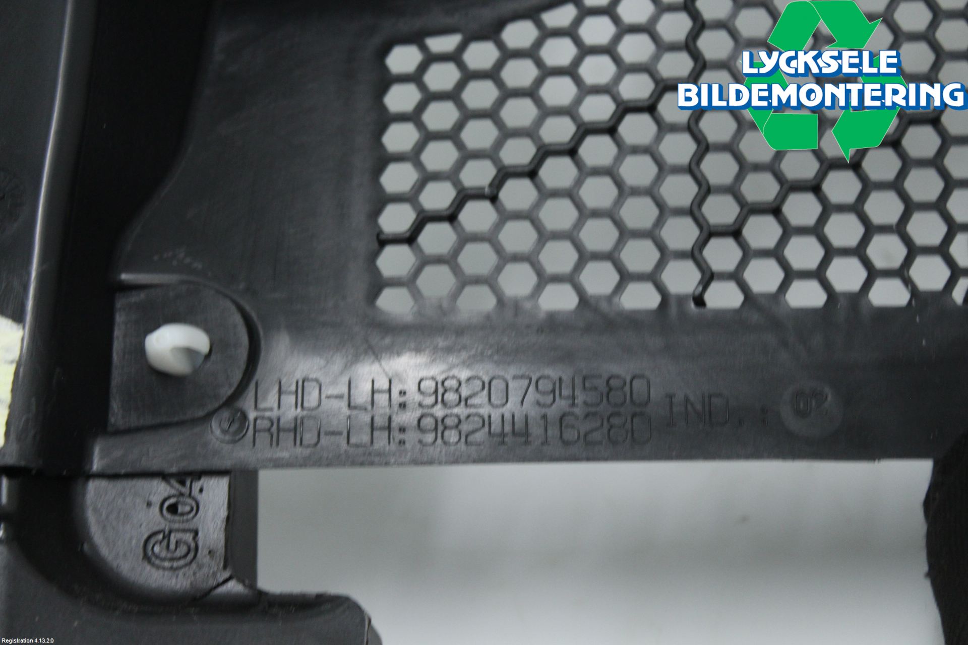 Peugeot 2008/E-2008 20- Torpedplåt-Torpedplast