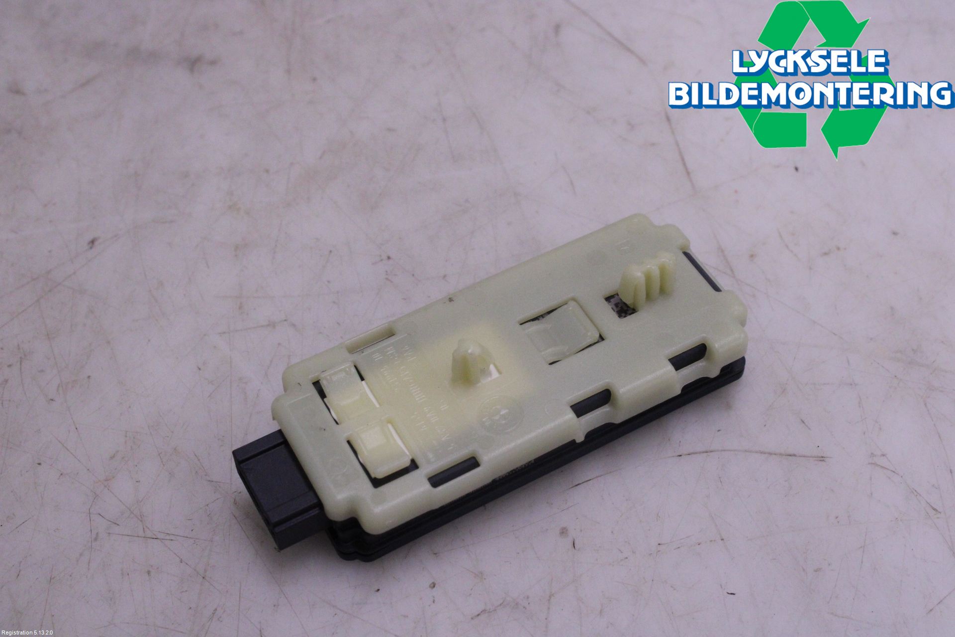 BMW X1/iX1 U11 23- Antenn El