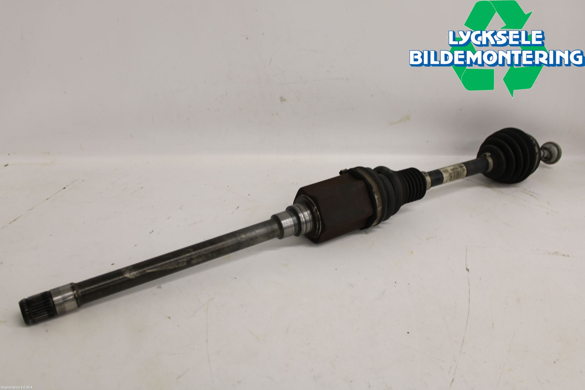 BMW 4 F32/F33/F82/F83 13-20 Drivaxel Fram Höger