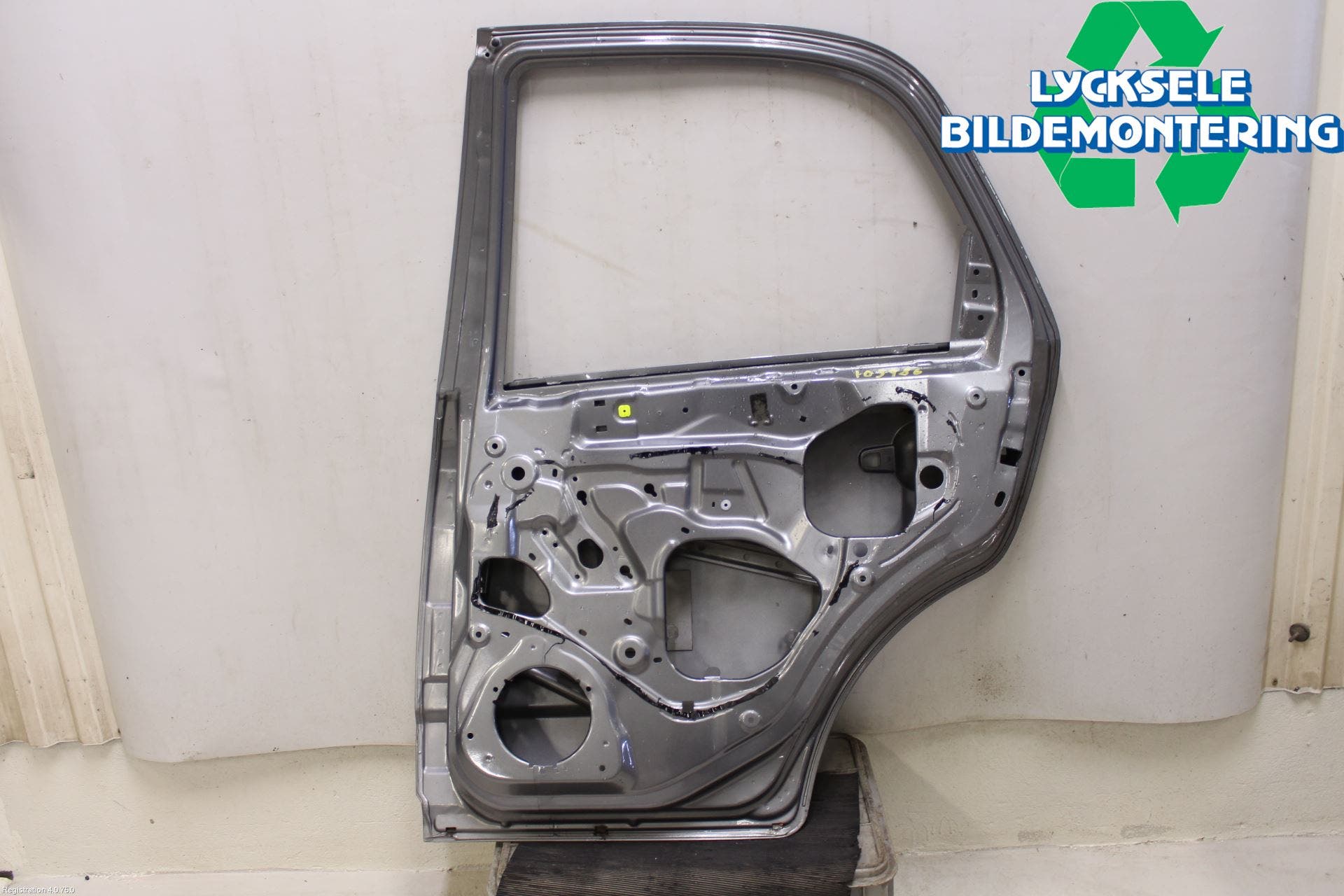 Suzuki SX4 10-13 Dörr Bak Höger