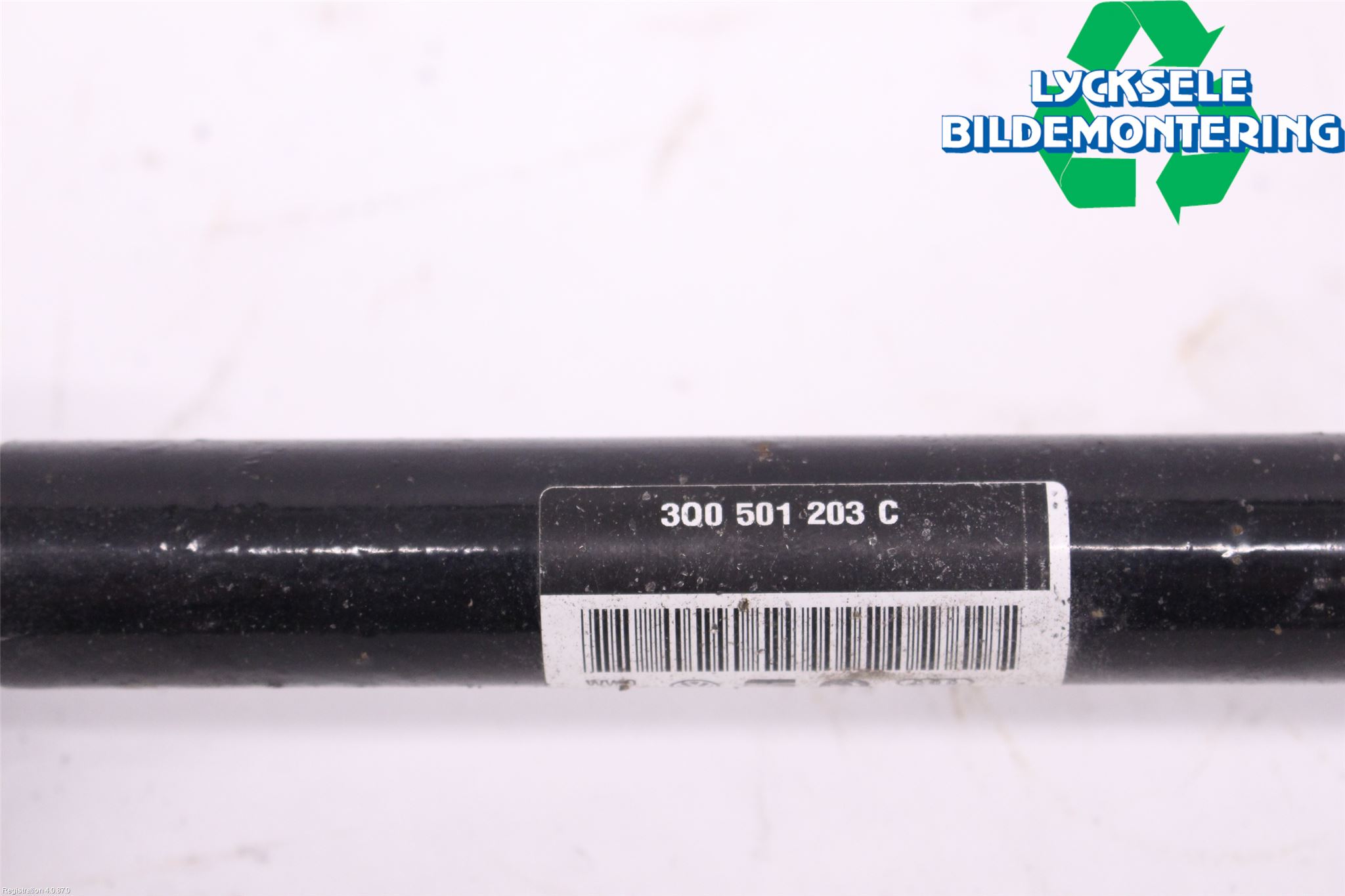 Volkswagen VW PASSAT 20-24 Drivaxel Bak Vänster