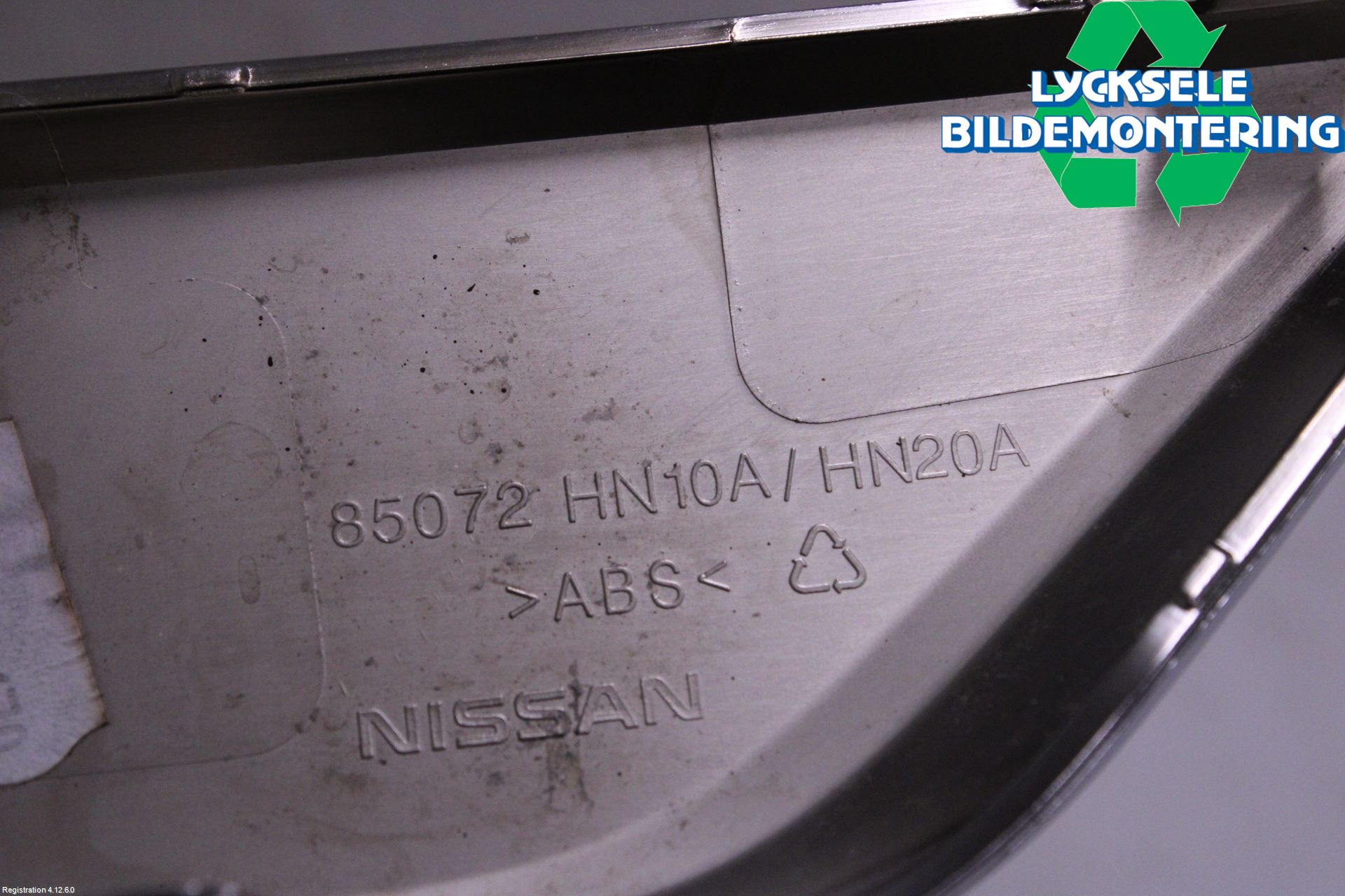 Nissan QASHQAI 21- Stötfångardel Bak Hö