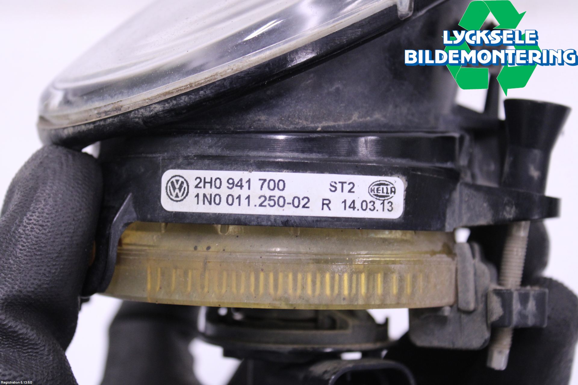 Volkswagen VW AMAROK 2H 10-22 Dimljus-Varselljus Fram