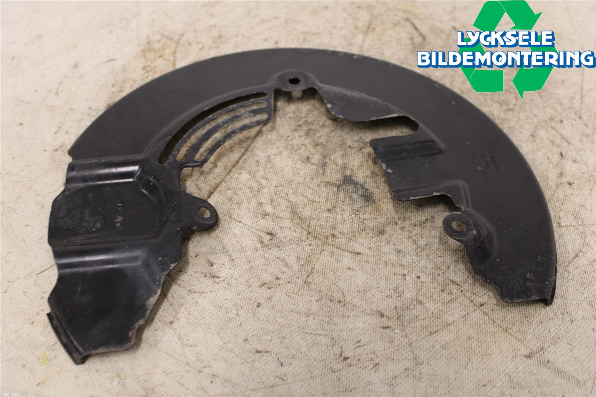 Ford TRANSIT/TOURNEO CONNECT 13-22 Bromssköld Fram