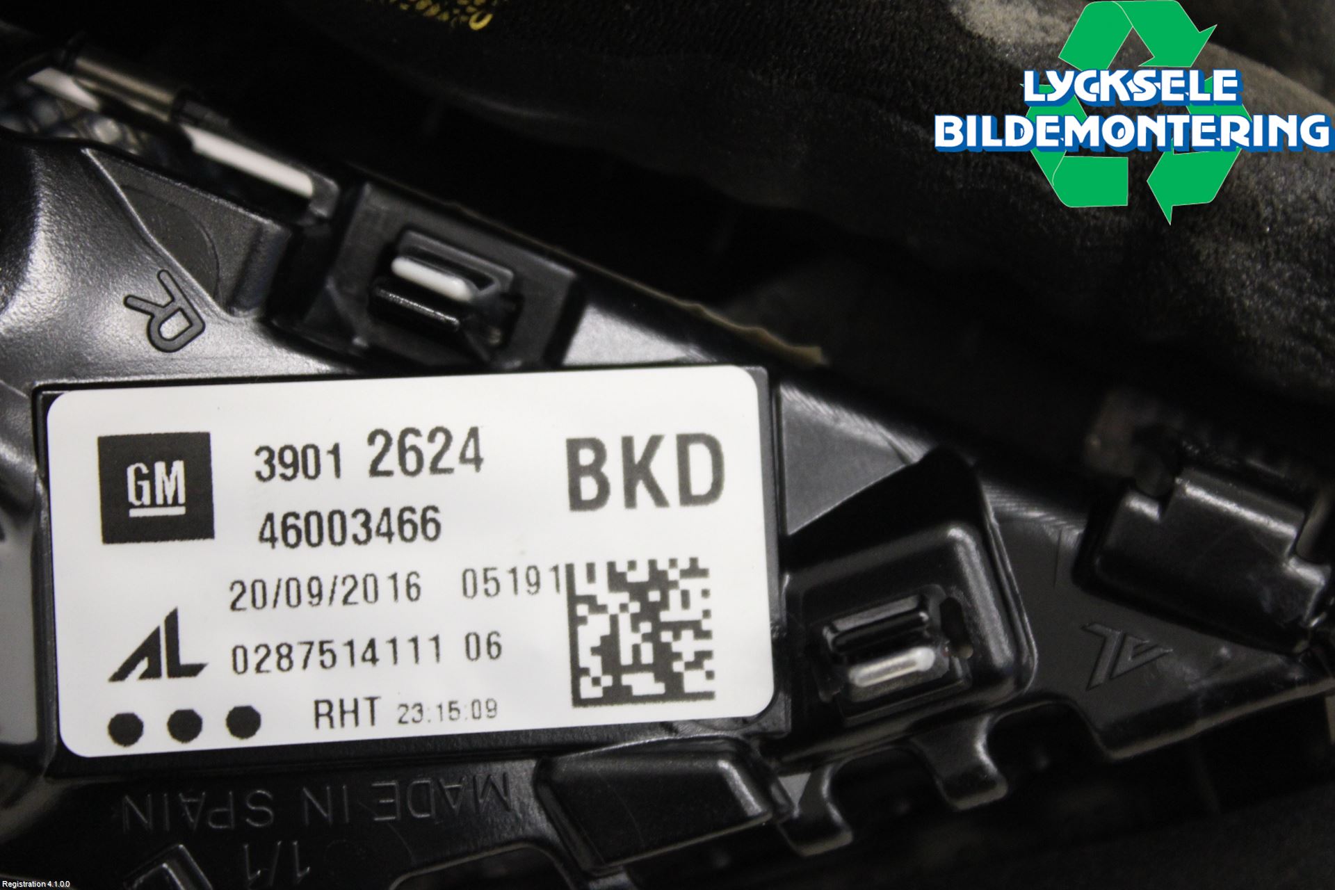 Opel CORSA E 15-19 Bakljus Lucka Hö