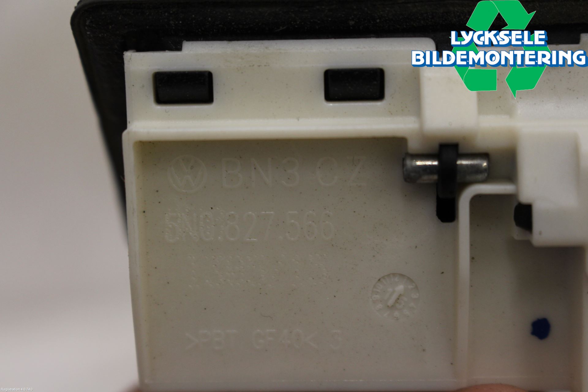 Audi A6 ALLROAD 12-18 Bakluckehandtag