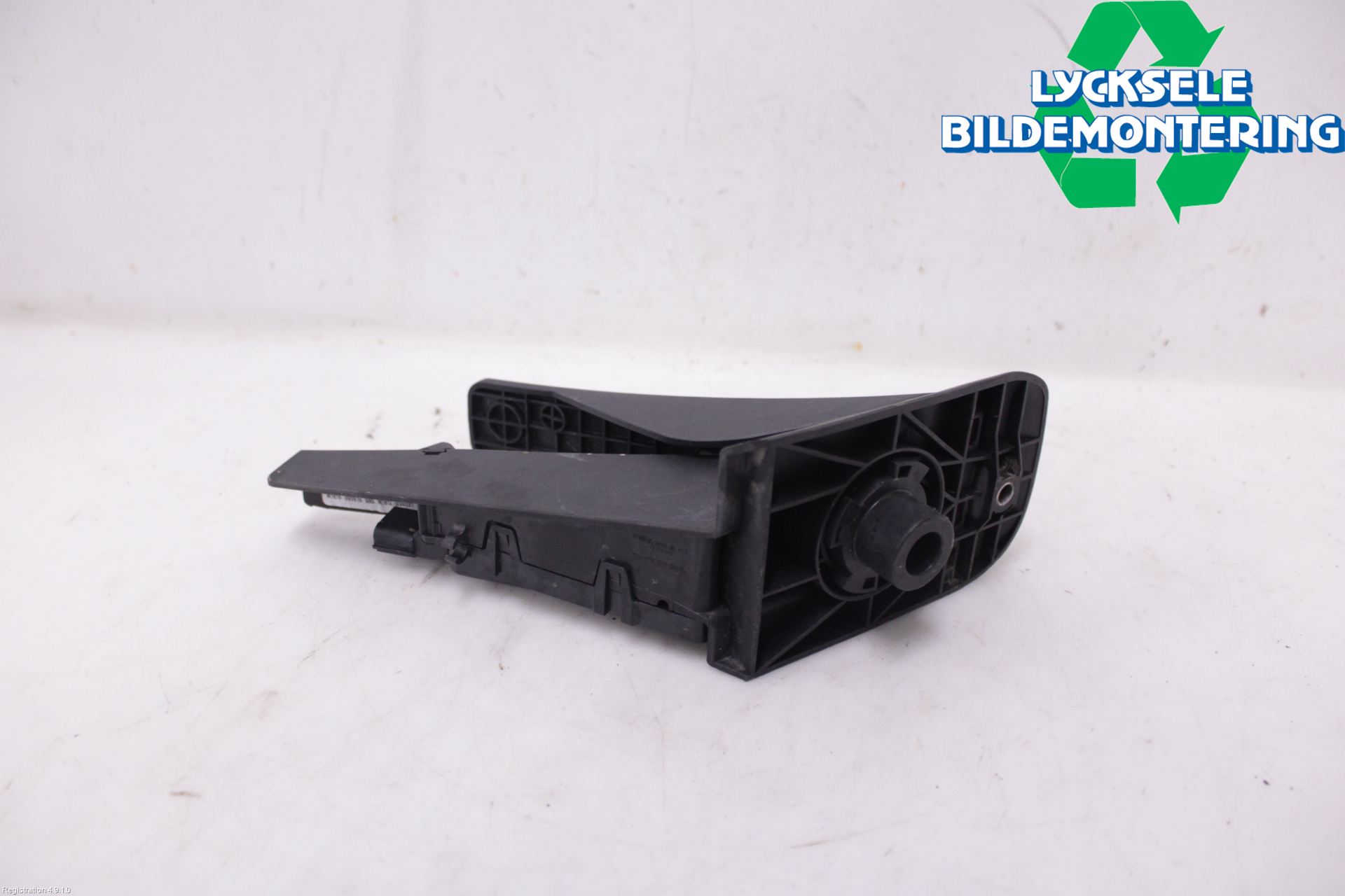 Volvo V90 17->> Gaspedal