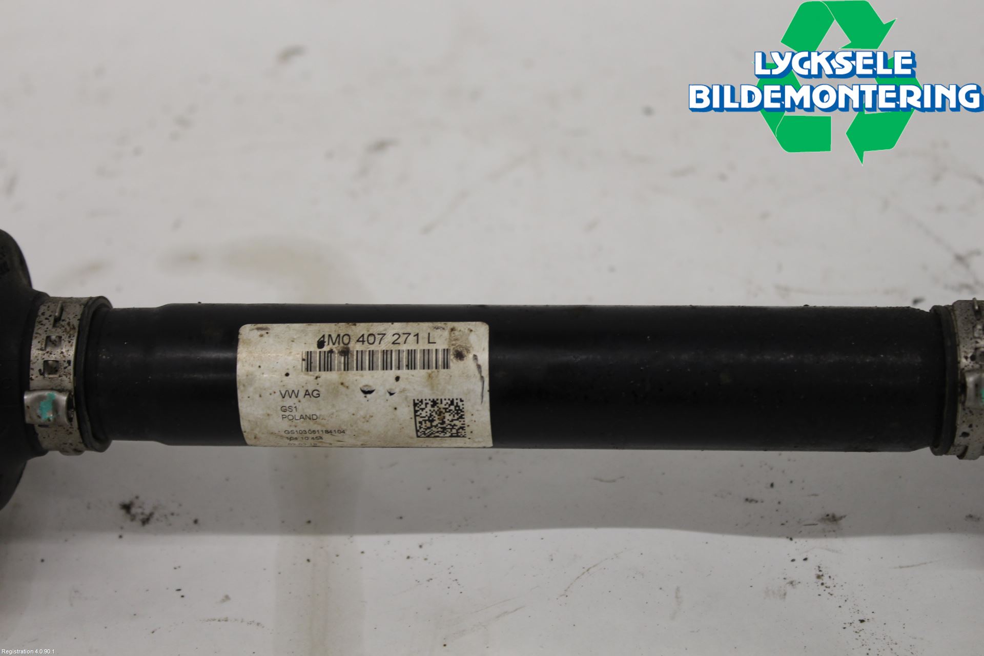 Volkswagen VW TOUAREG CR 18- Drivaxel Fram Höger