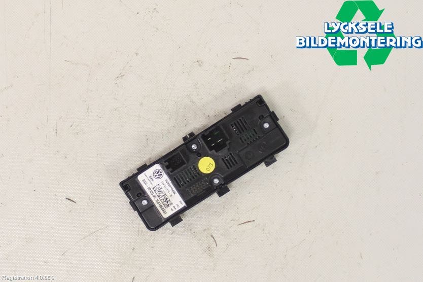 Volkswagen VW PASSAT 15-19 Ac Styrenhet Ac Manöveren