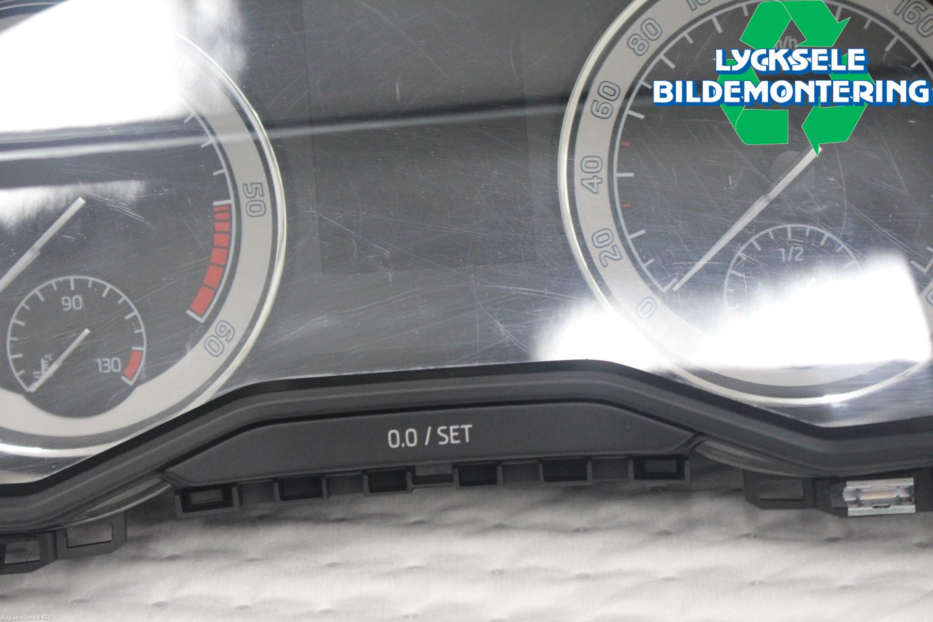 Skoda SUPERB 16-24 Instrument Komb