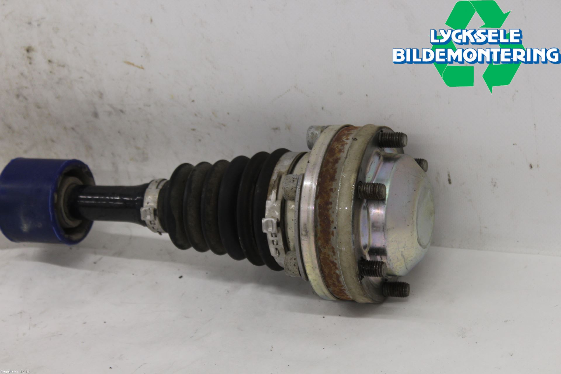 Seat ATECA 16->> Drivaxel Fram Höger