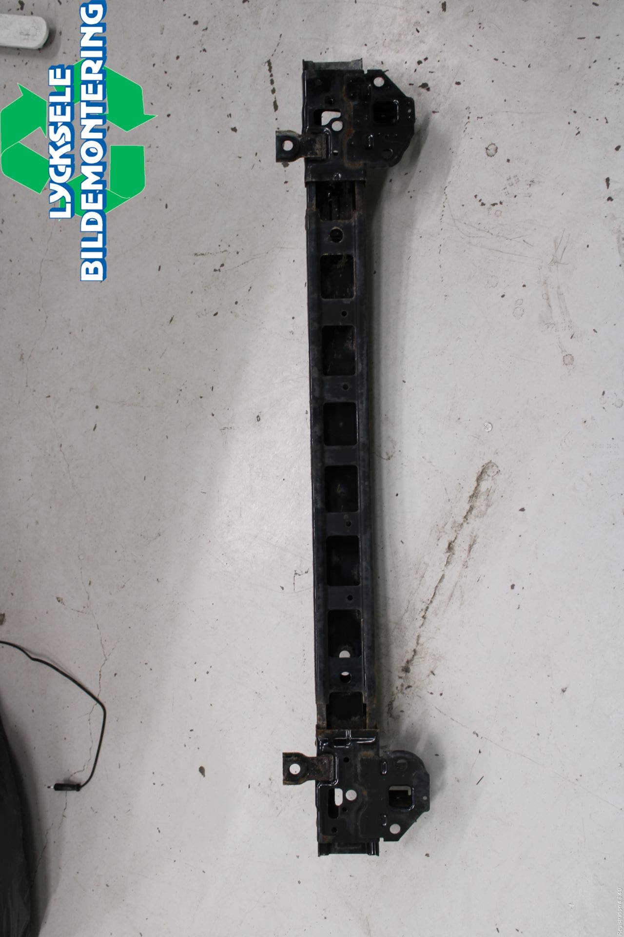 Hyundai SANTA FE 06-12 Stötfångarbalk Fram