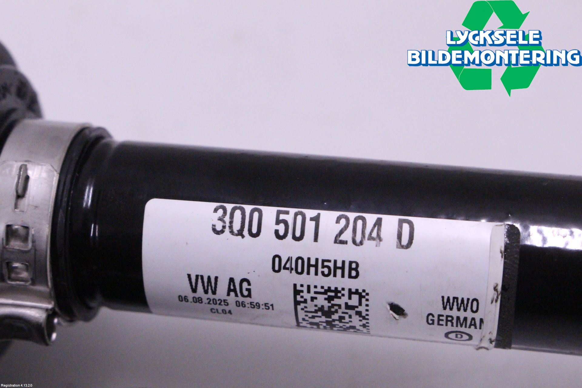 Volkswagen VW PASSAT 24- Drivaxel Bak Höger