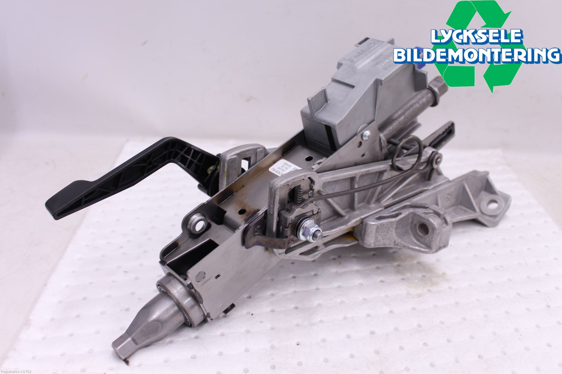 Ford MUSTANG VI 15-22 Rattaxelagg Justerbart