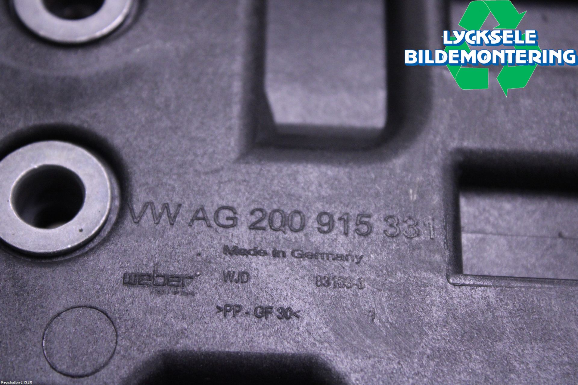 Volkswagen VW T-CROSS 19- Batterilåda-Fäste-Hållare