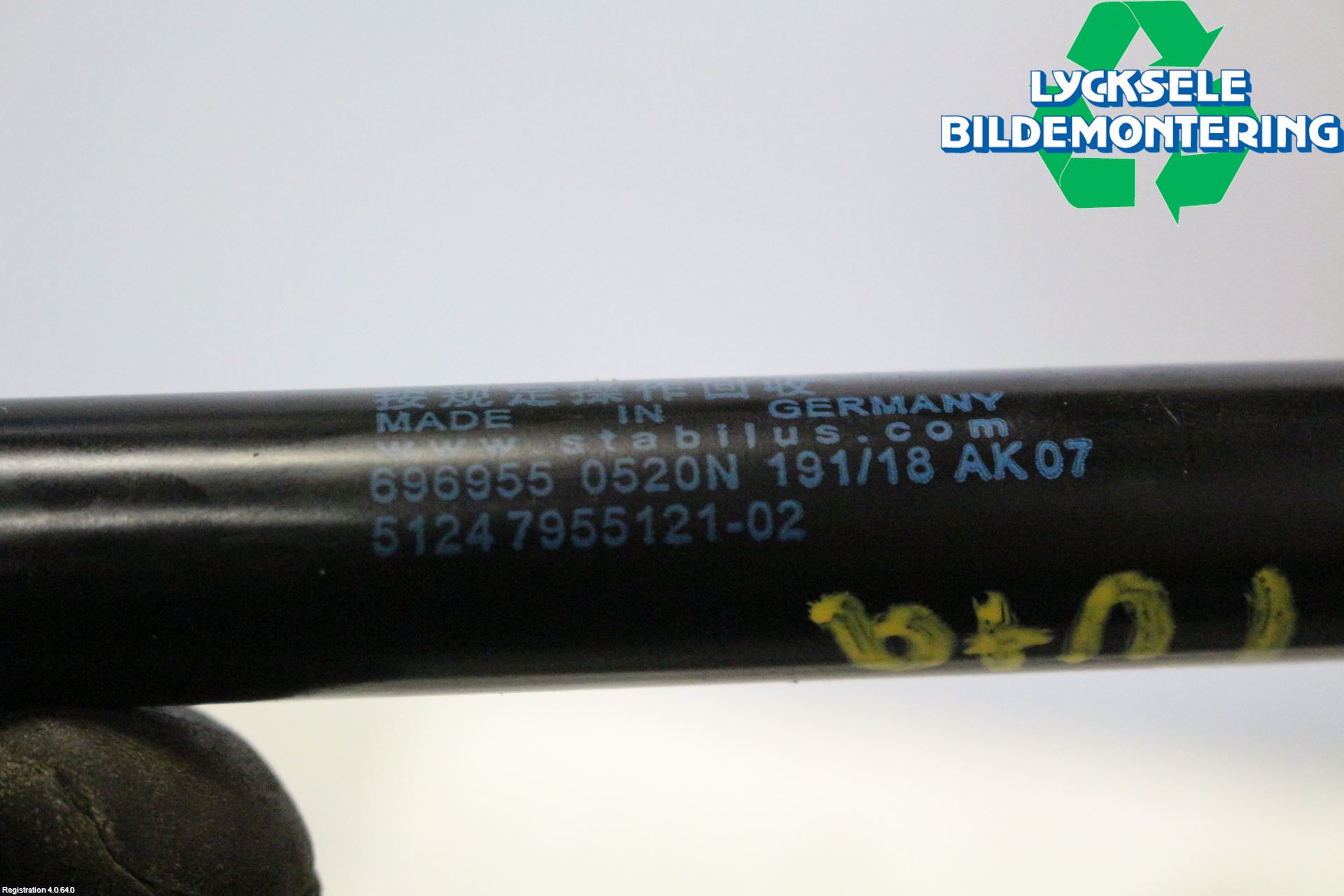BMW 5 G30/G31/F90 17-23 Gasfjäder Baklucka